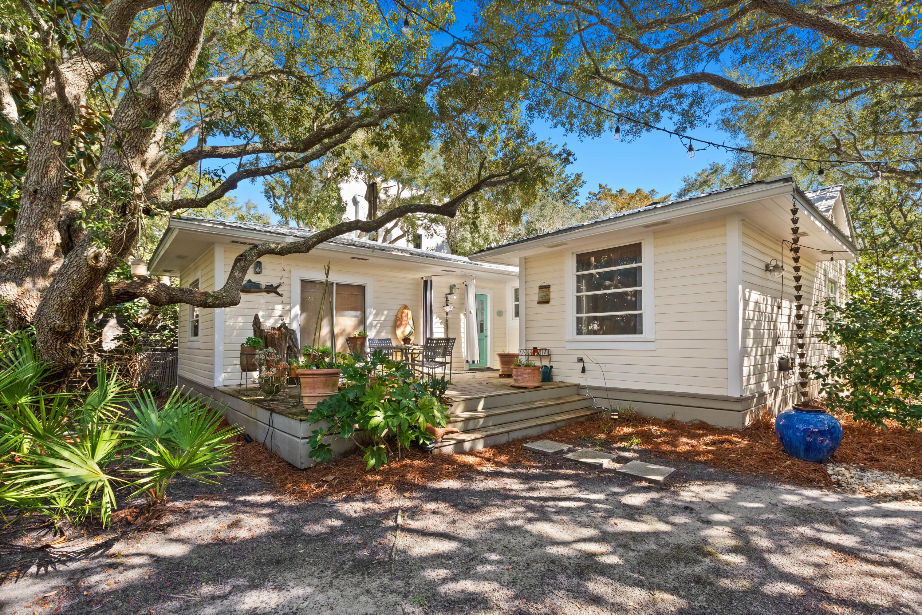 SEAGROVE 3RD ADDN - Residential