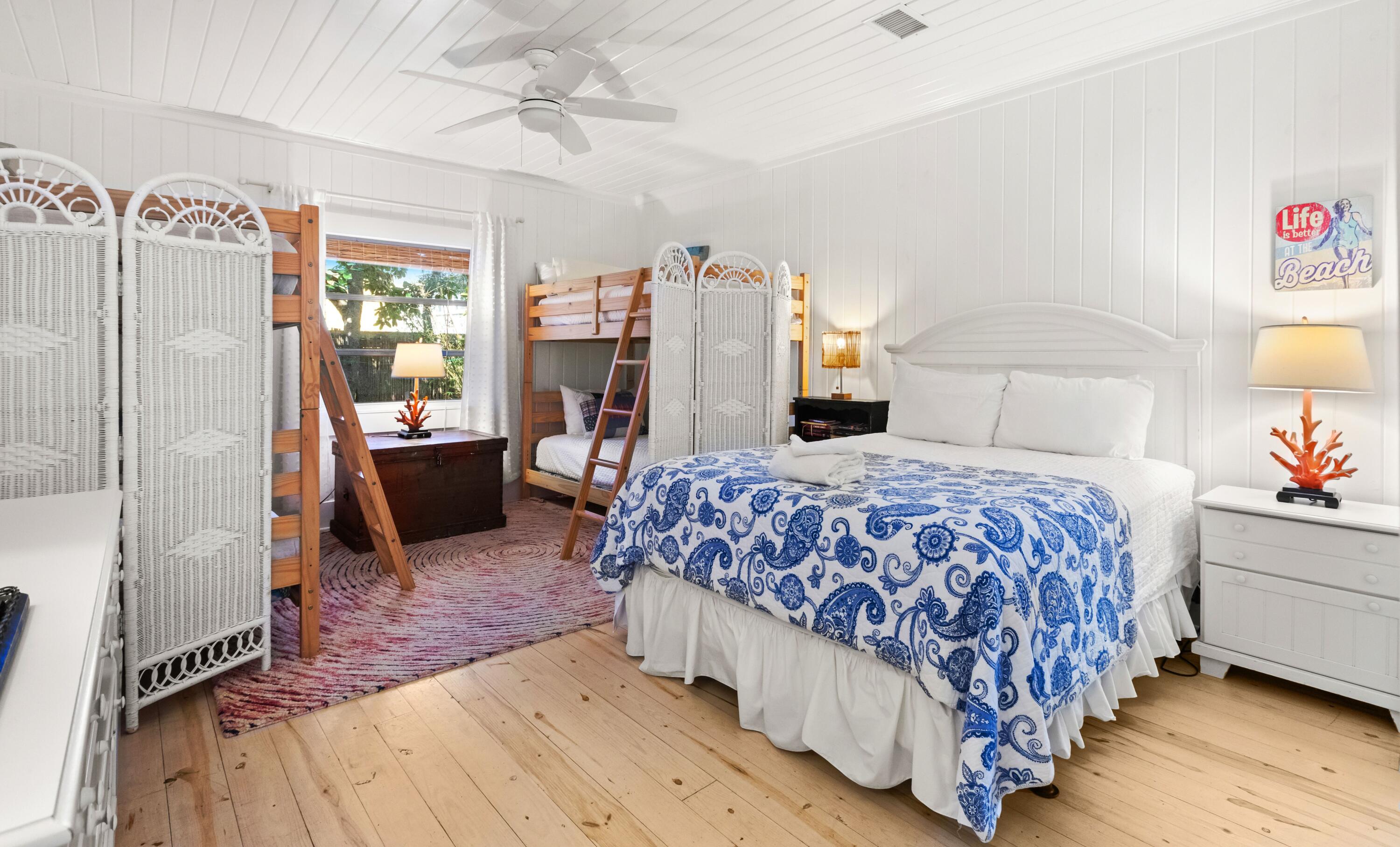 SEAGROVE 3RD ADDN - Residential