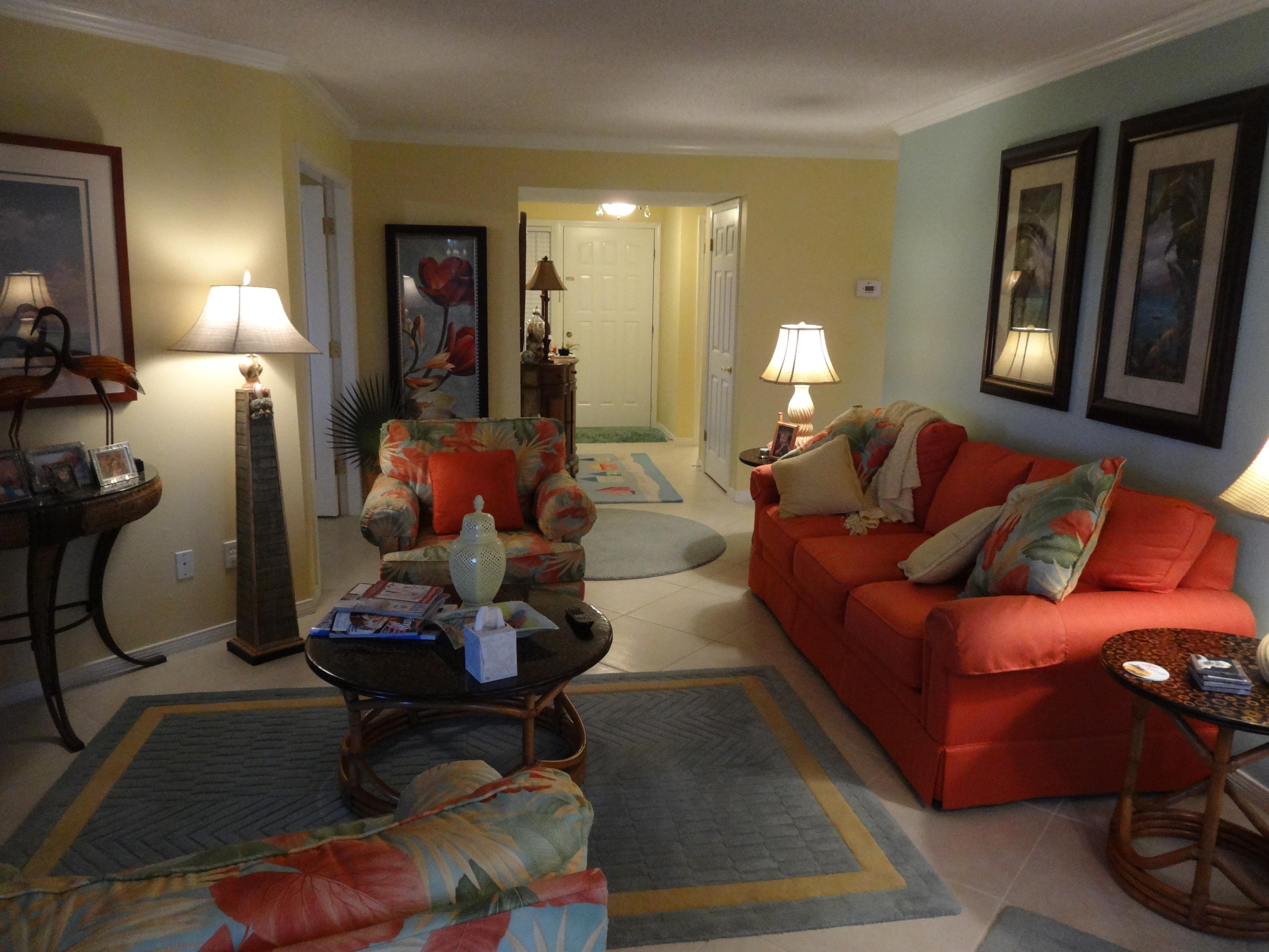 BAY VILLAS CONDOS - Residential