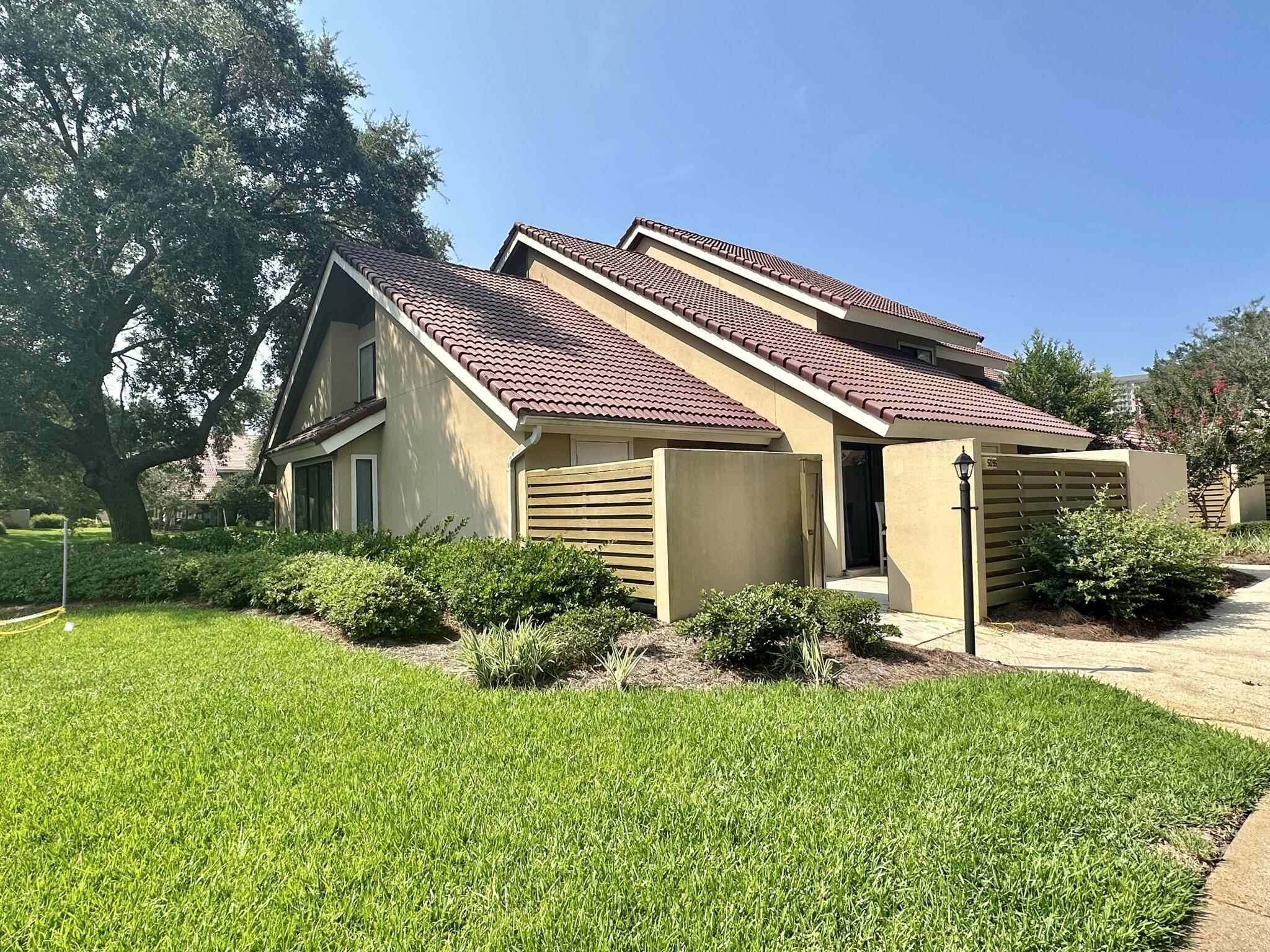 BEACHWALK VILLAS PH 09 - Residential