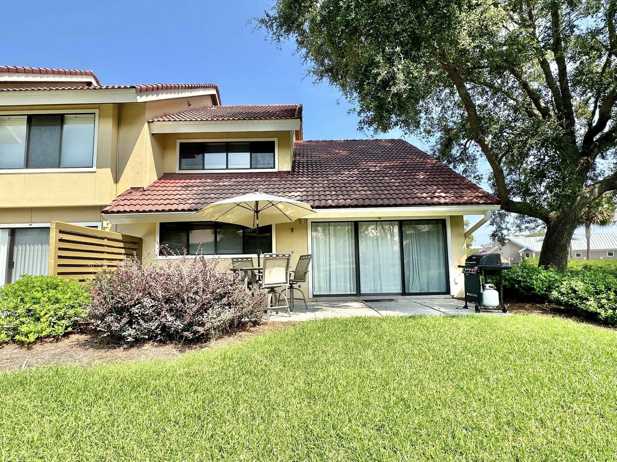 BEACHWALK VILLAS PH 09 - Residential