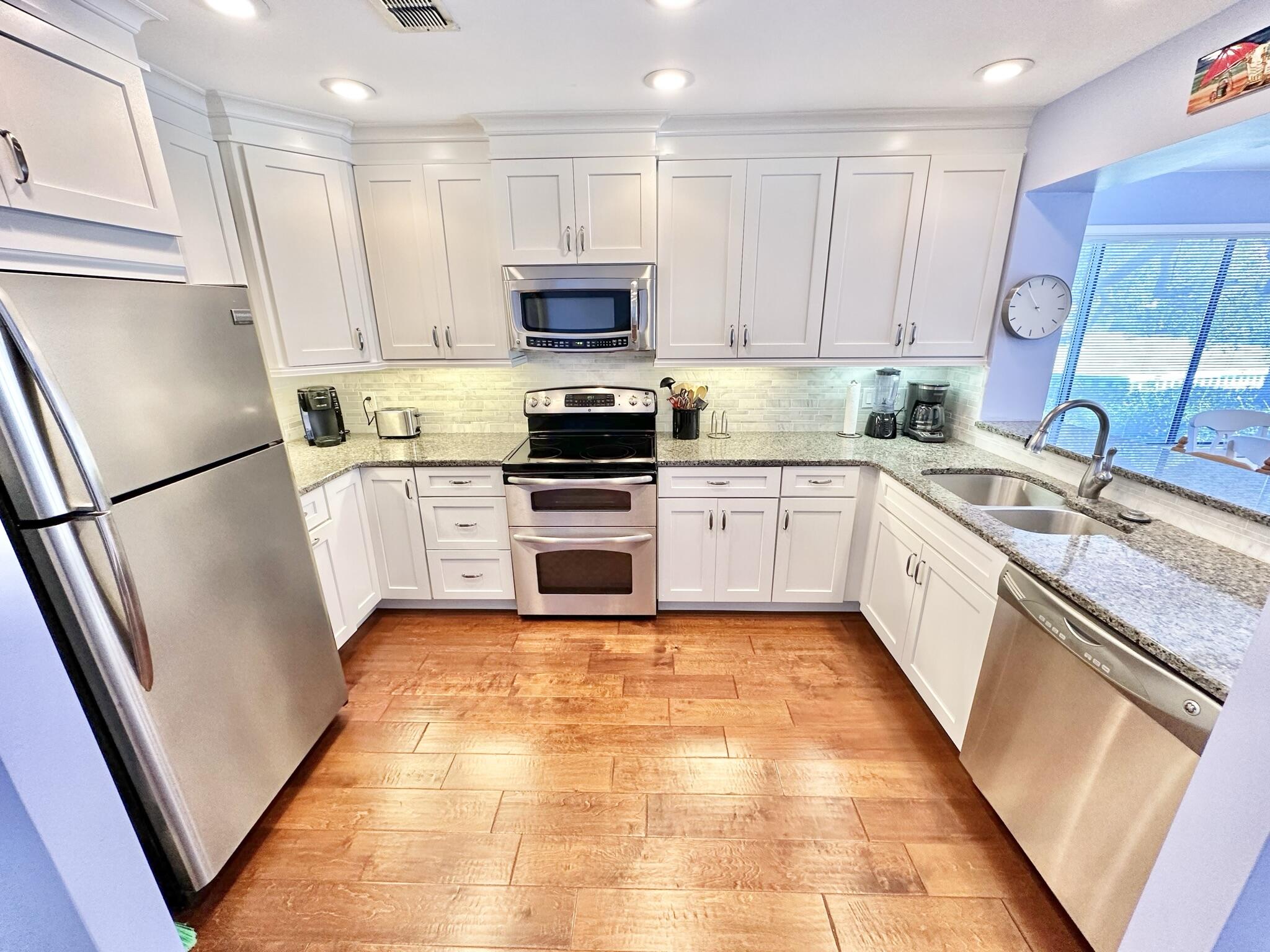 BEACHWALK VILLAS PH 09 - Residential