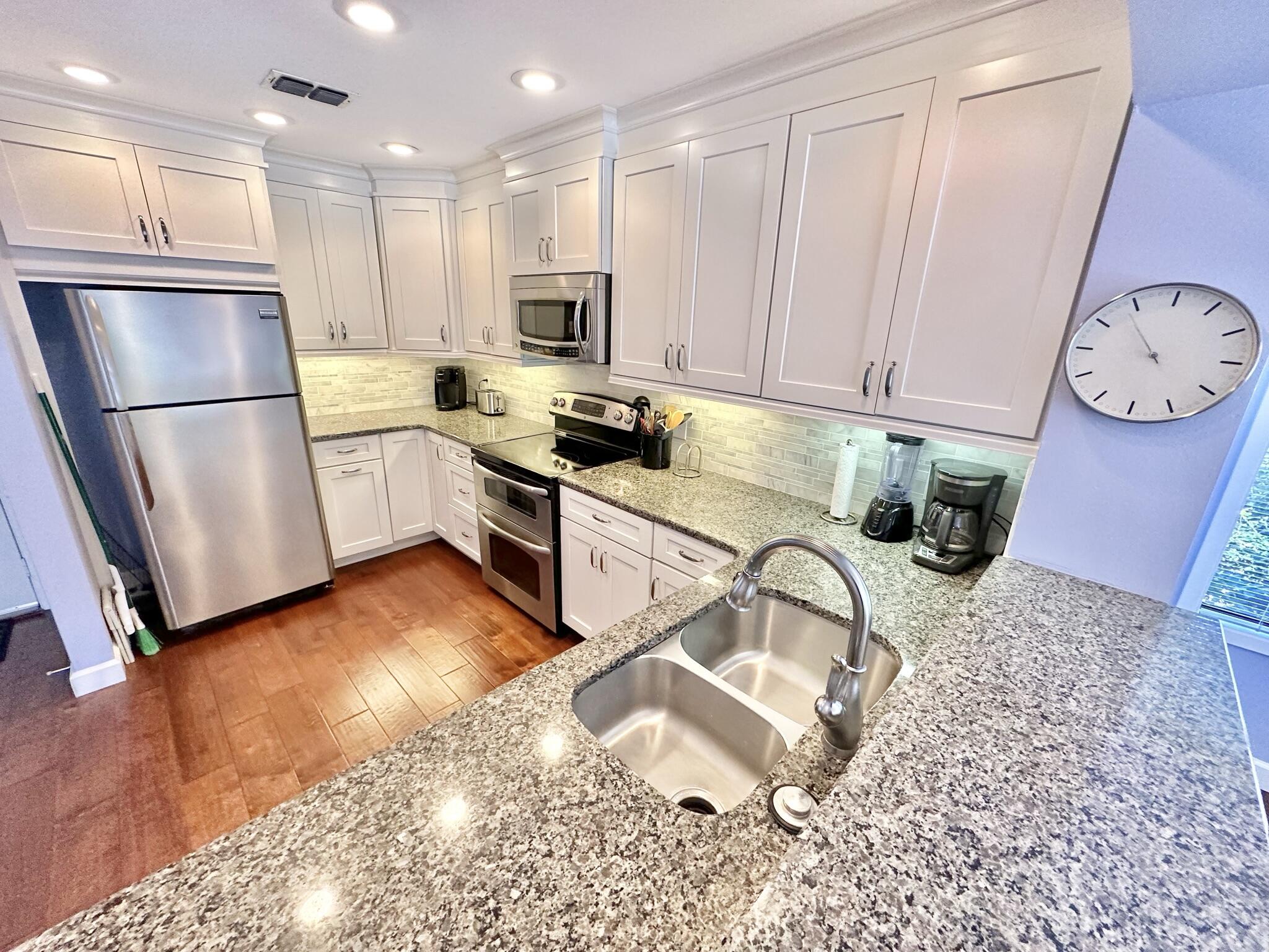 BEACHWALK VILLAS PH 09 - Residential