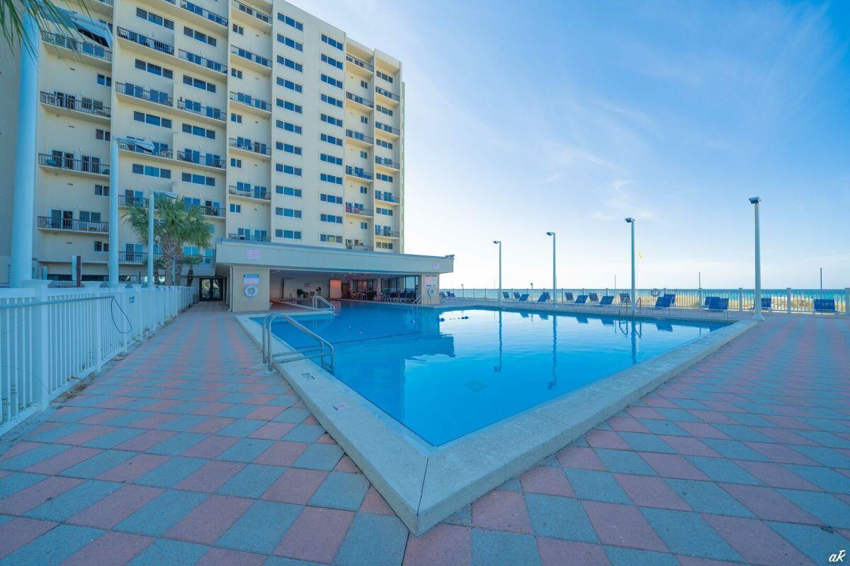 PINNACLE PORT - Residential