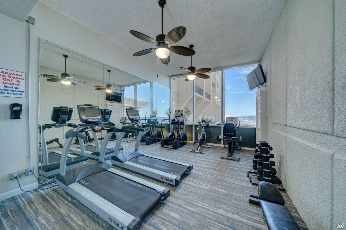 PINNACLE PORT - Residential