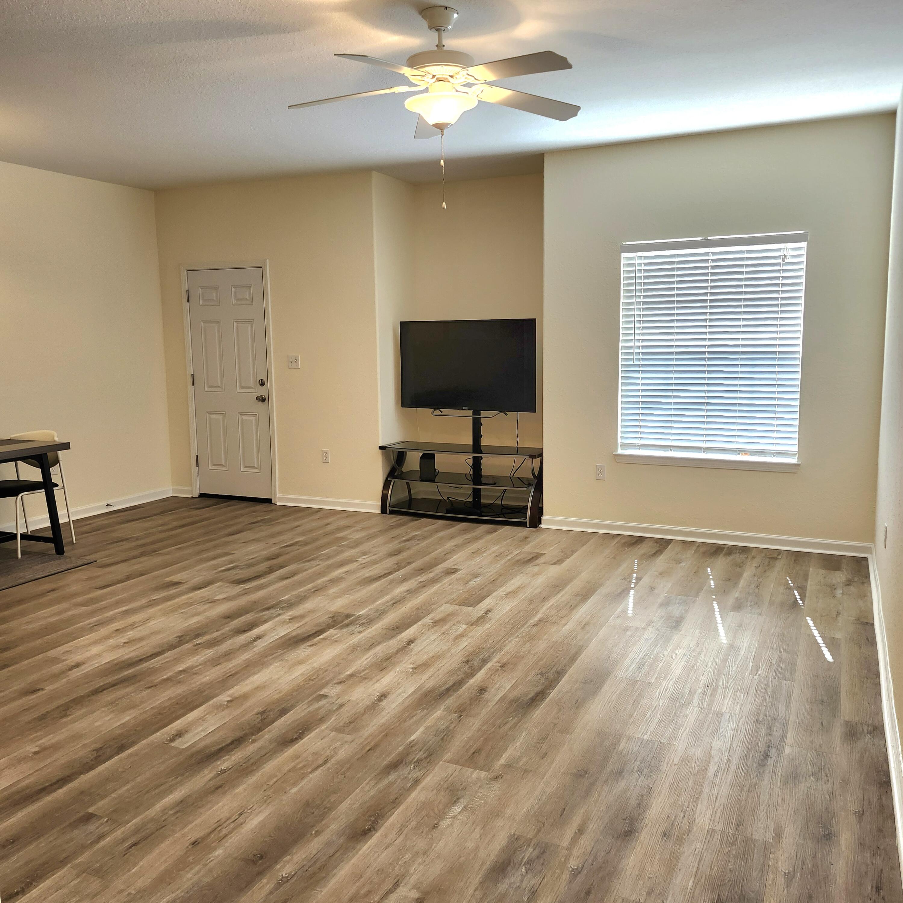 ENDICOTT VILLAGE - Residential