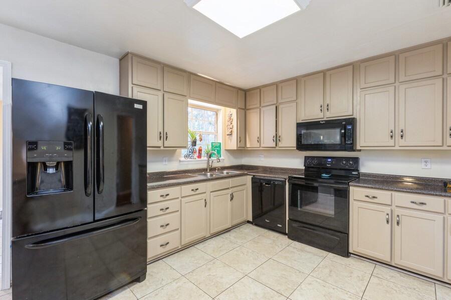 VALPARAISO PLAT 16 - Residential