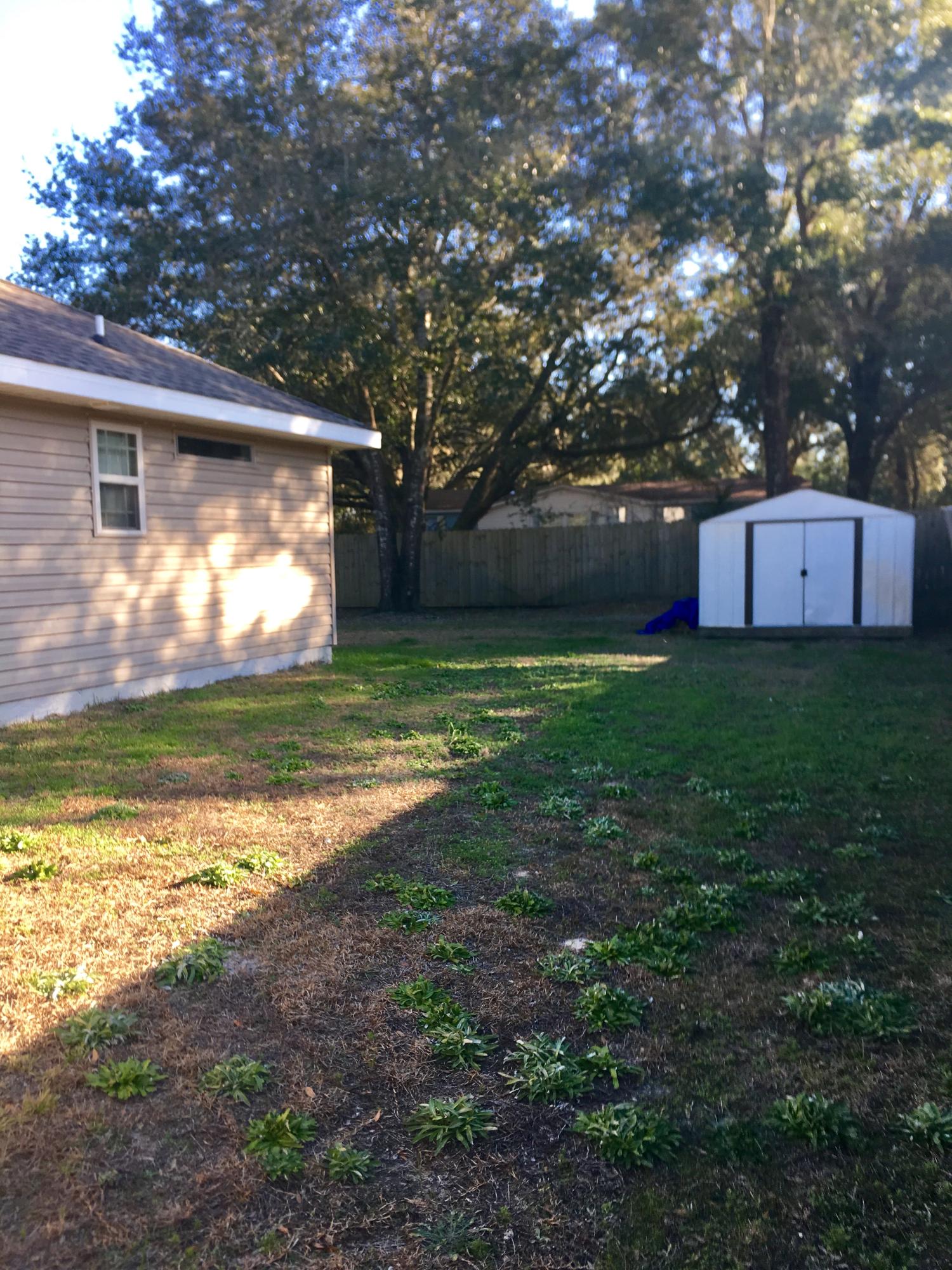 RIVER OAKS - Residential