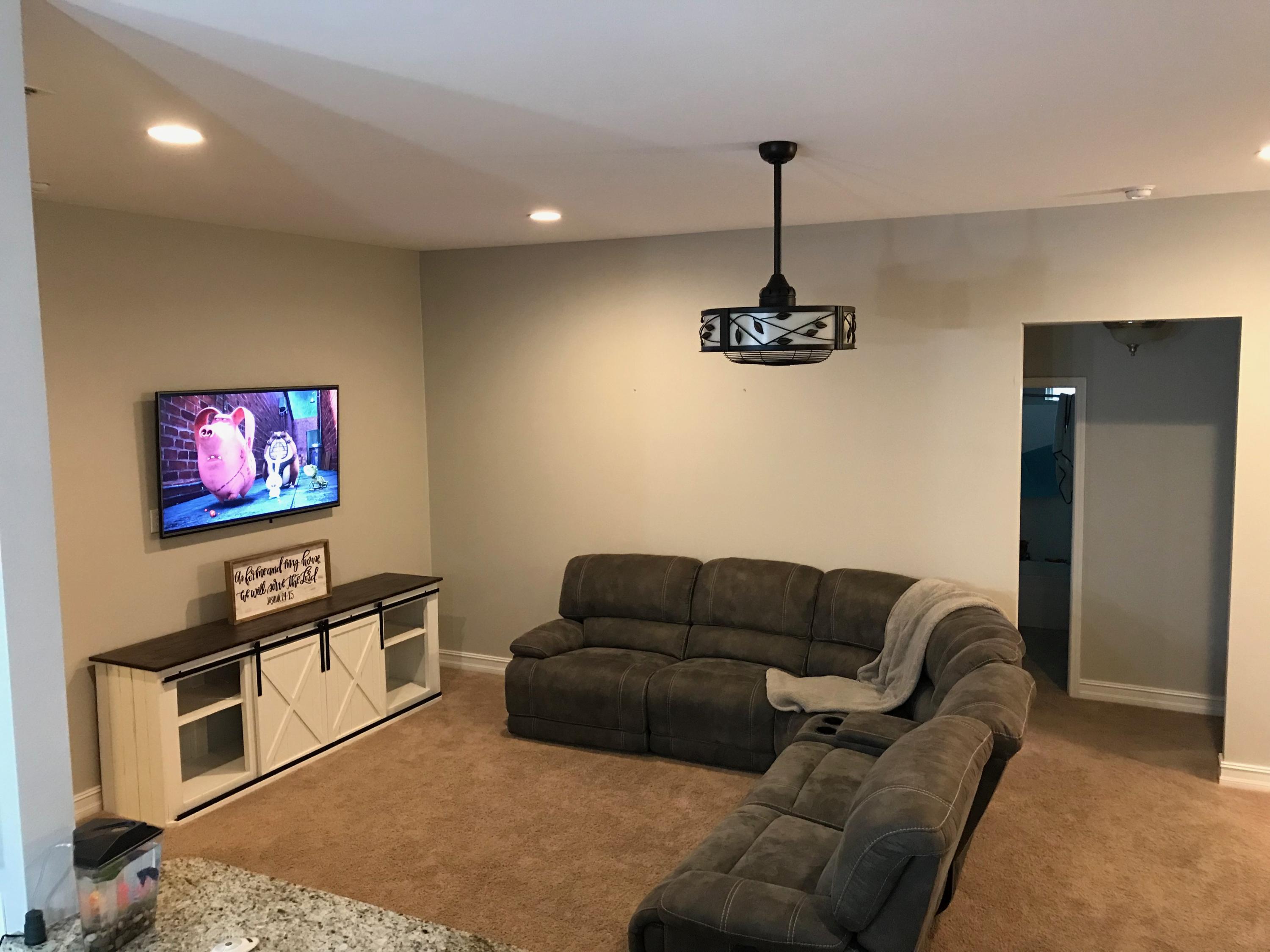 RIVER OAKS - Residential