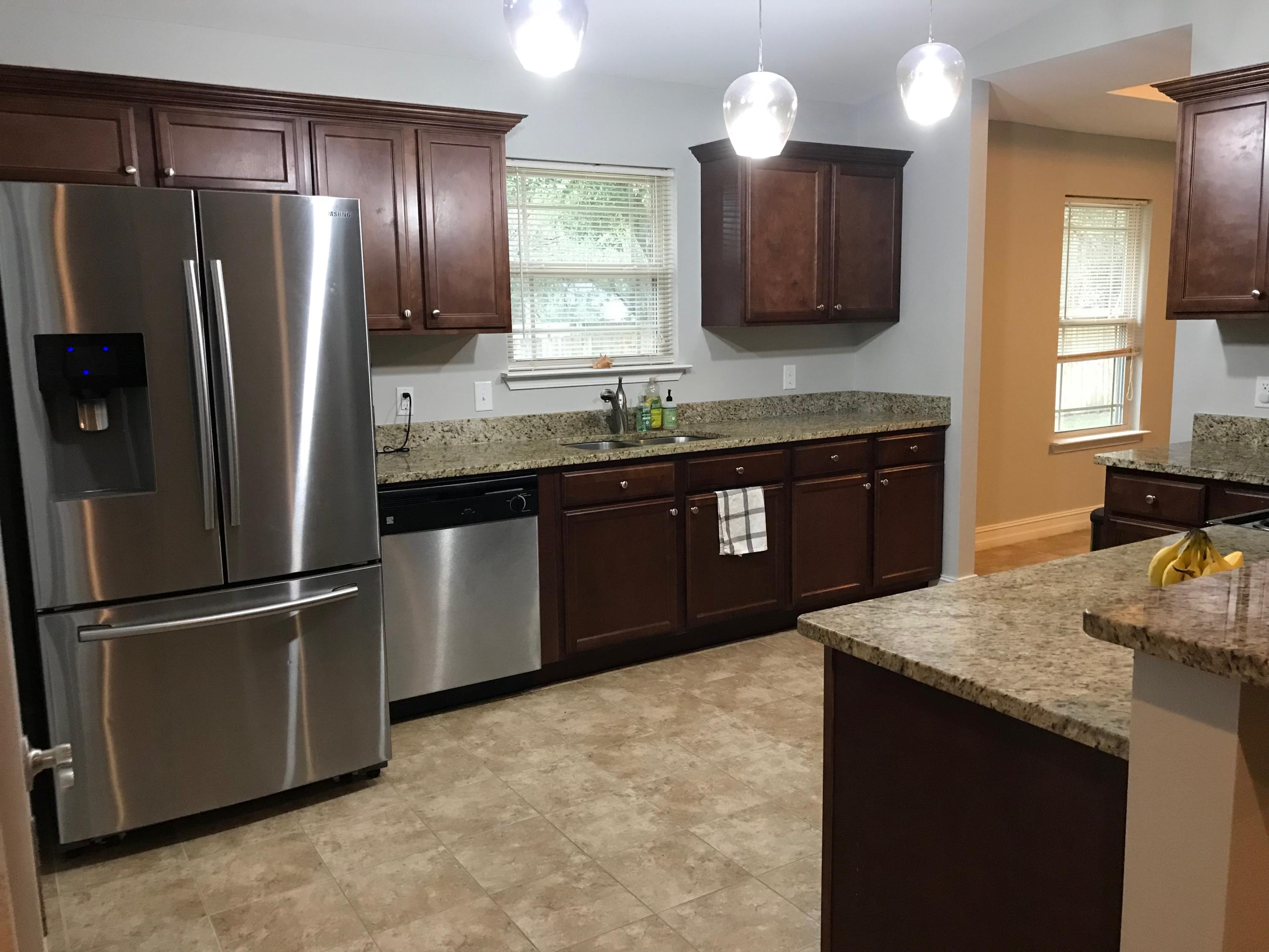 RIVER OAKS - Residential