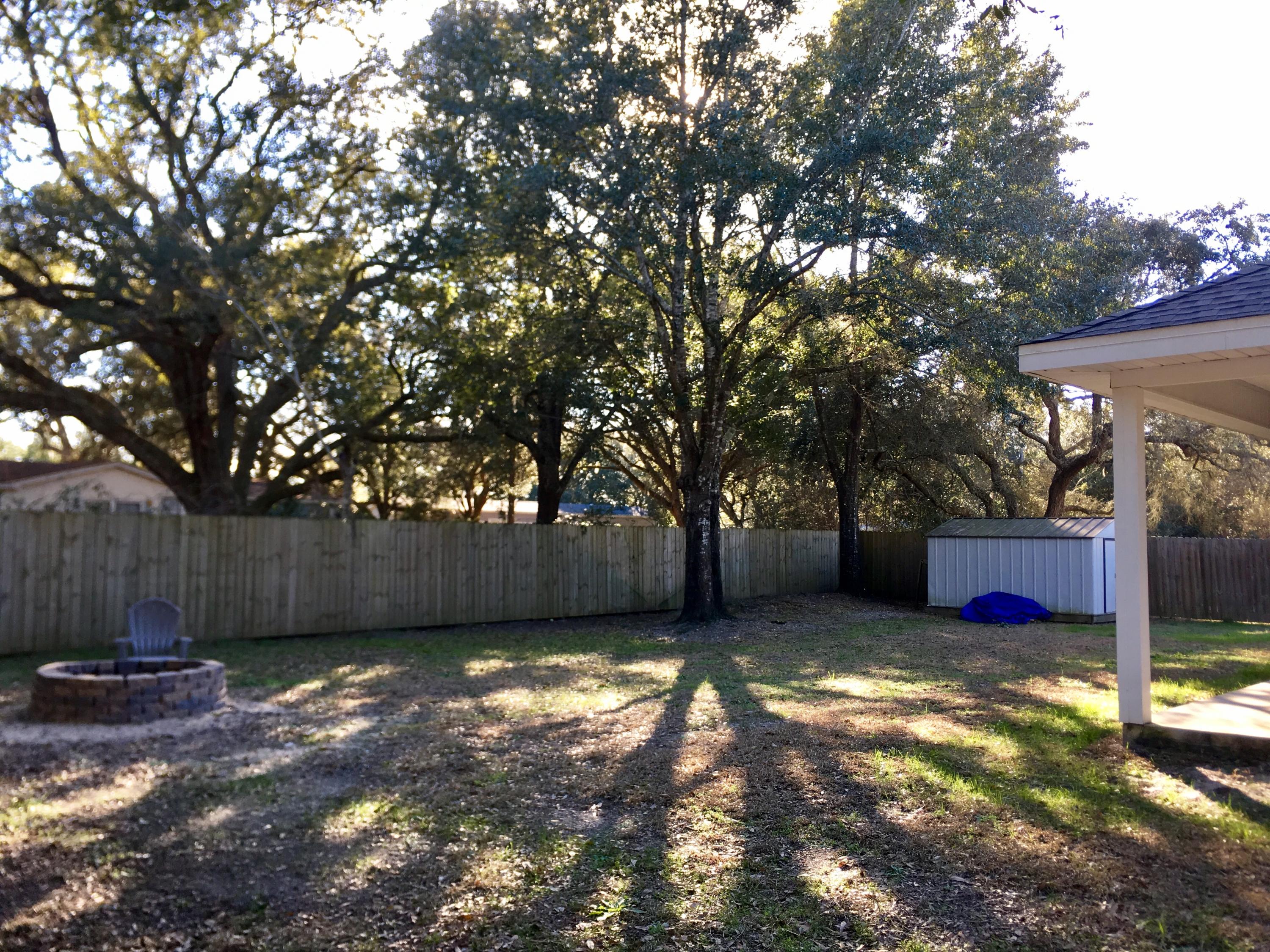 RIVER OAKS - Residential