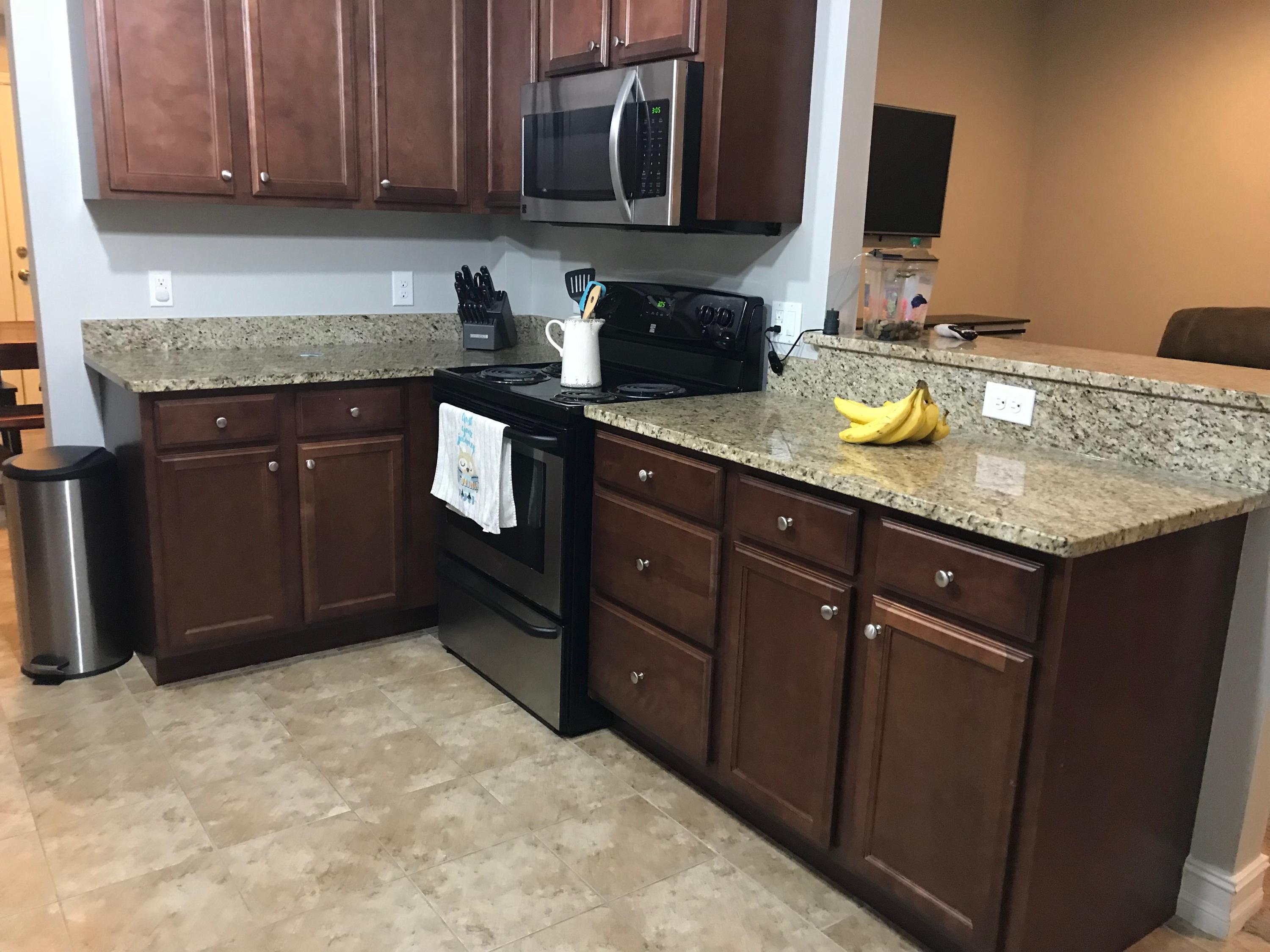 RIVER OAKS - Residential