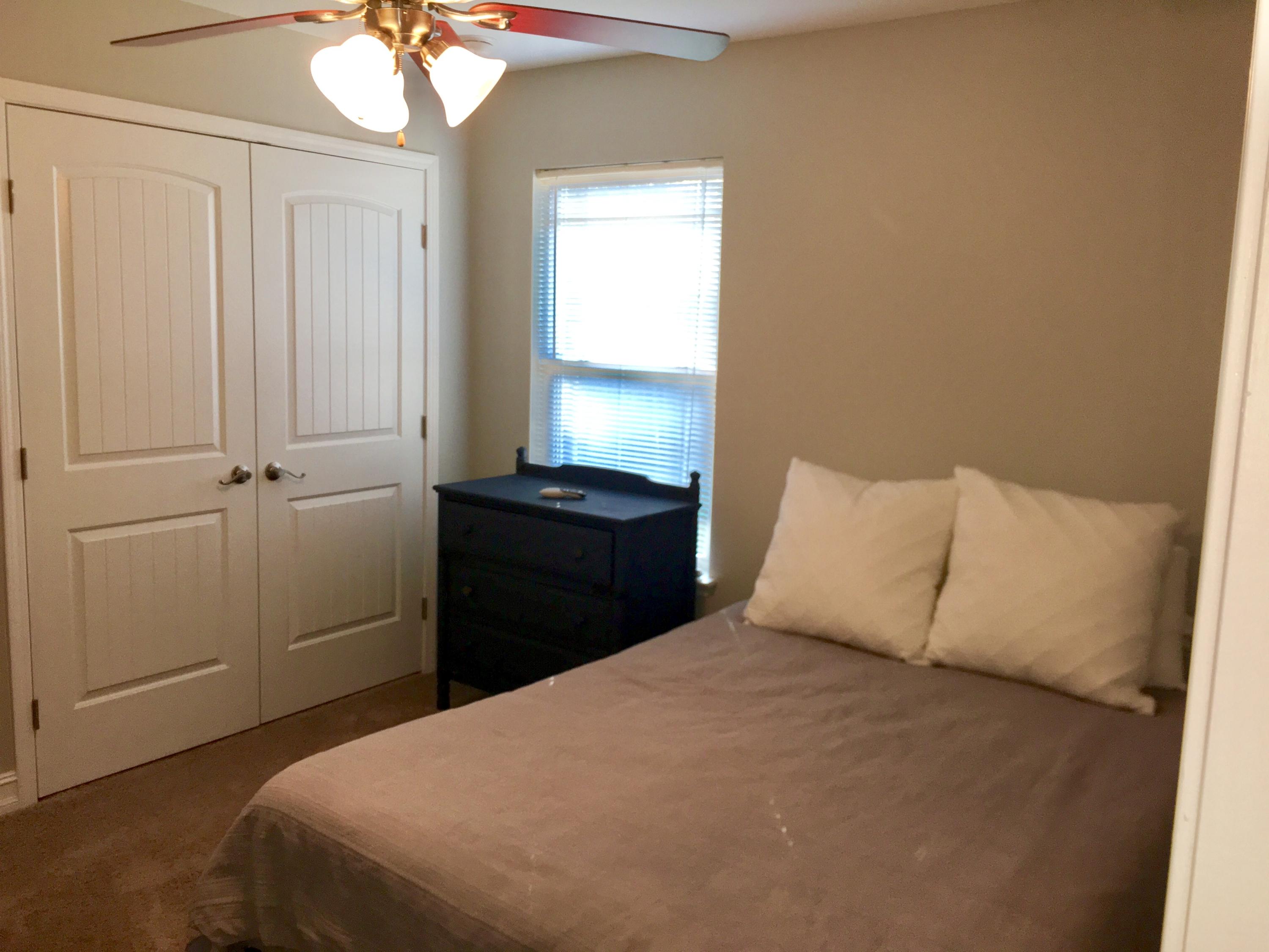 RIVER OAKS - Residential