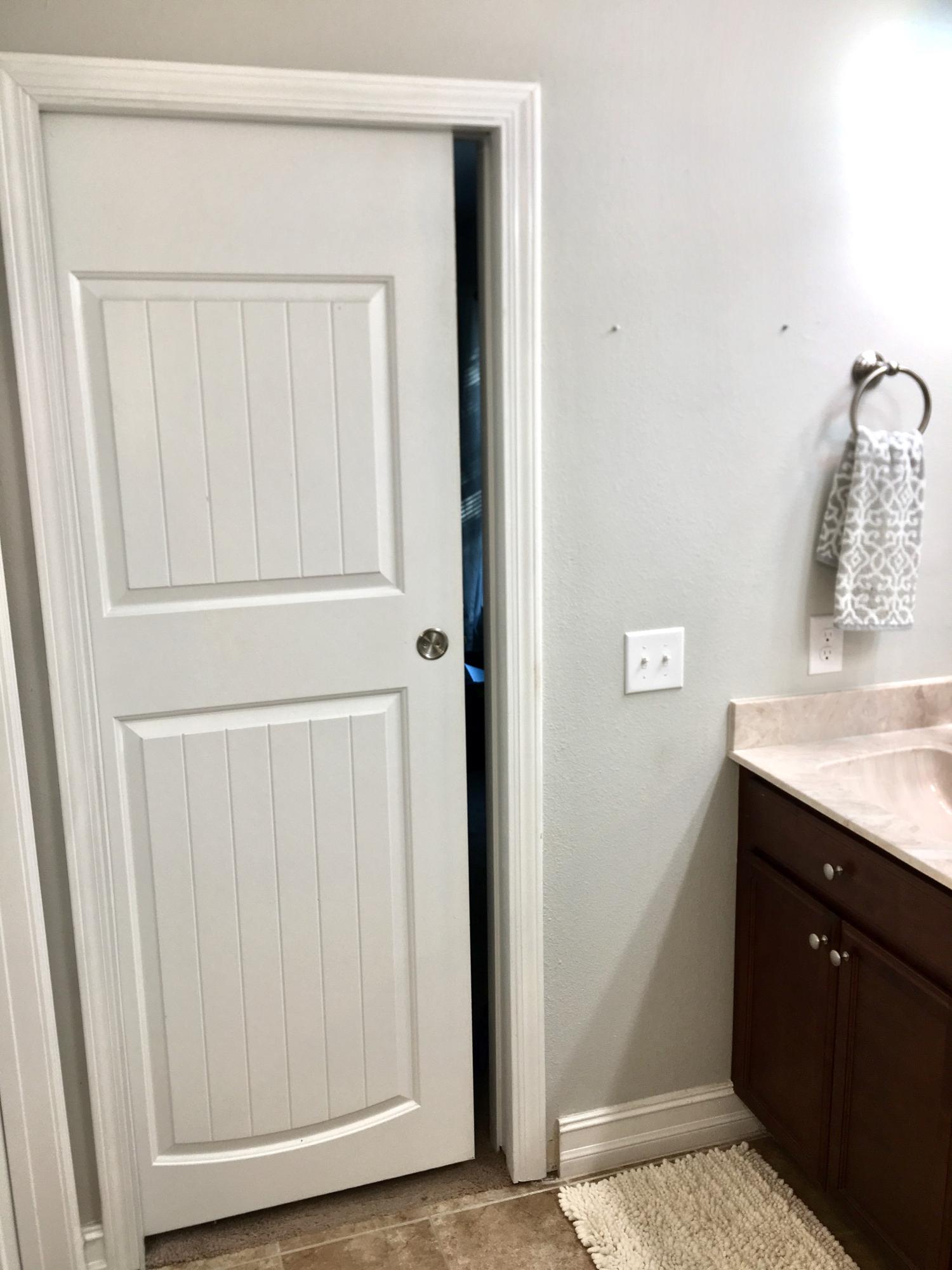 RIVER OAKS - Residential