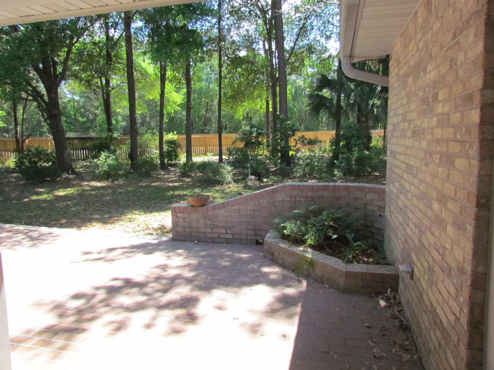 ROCKY BAYOU COUNTRY CLUB ESTATES 7 - Residential Lease