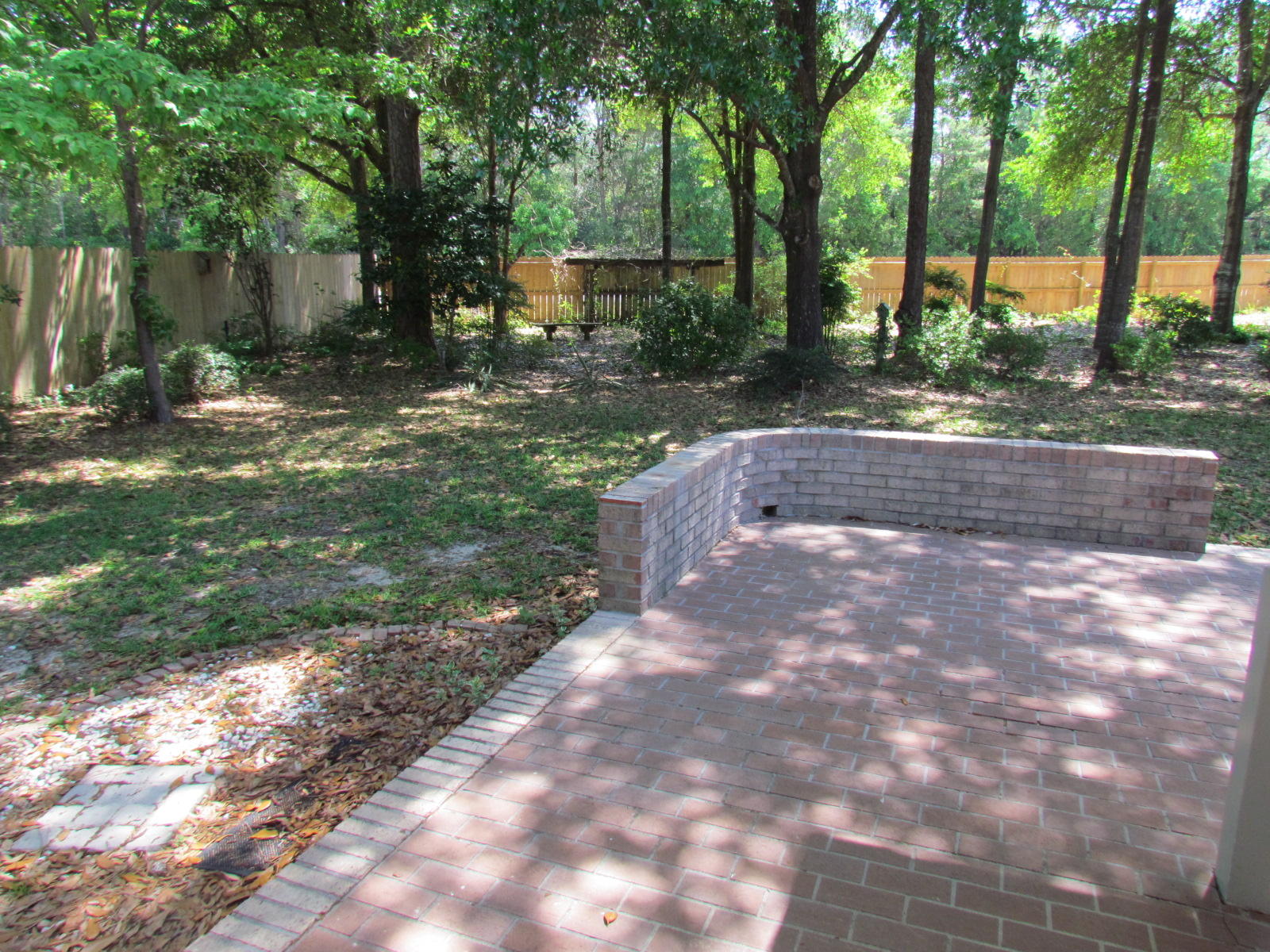 ROCKY BAYOU COUNTRY CLUB ESTATES 7 - Residential Lease