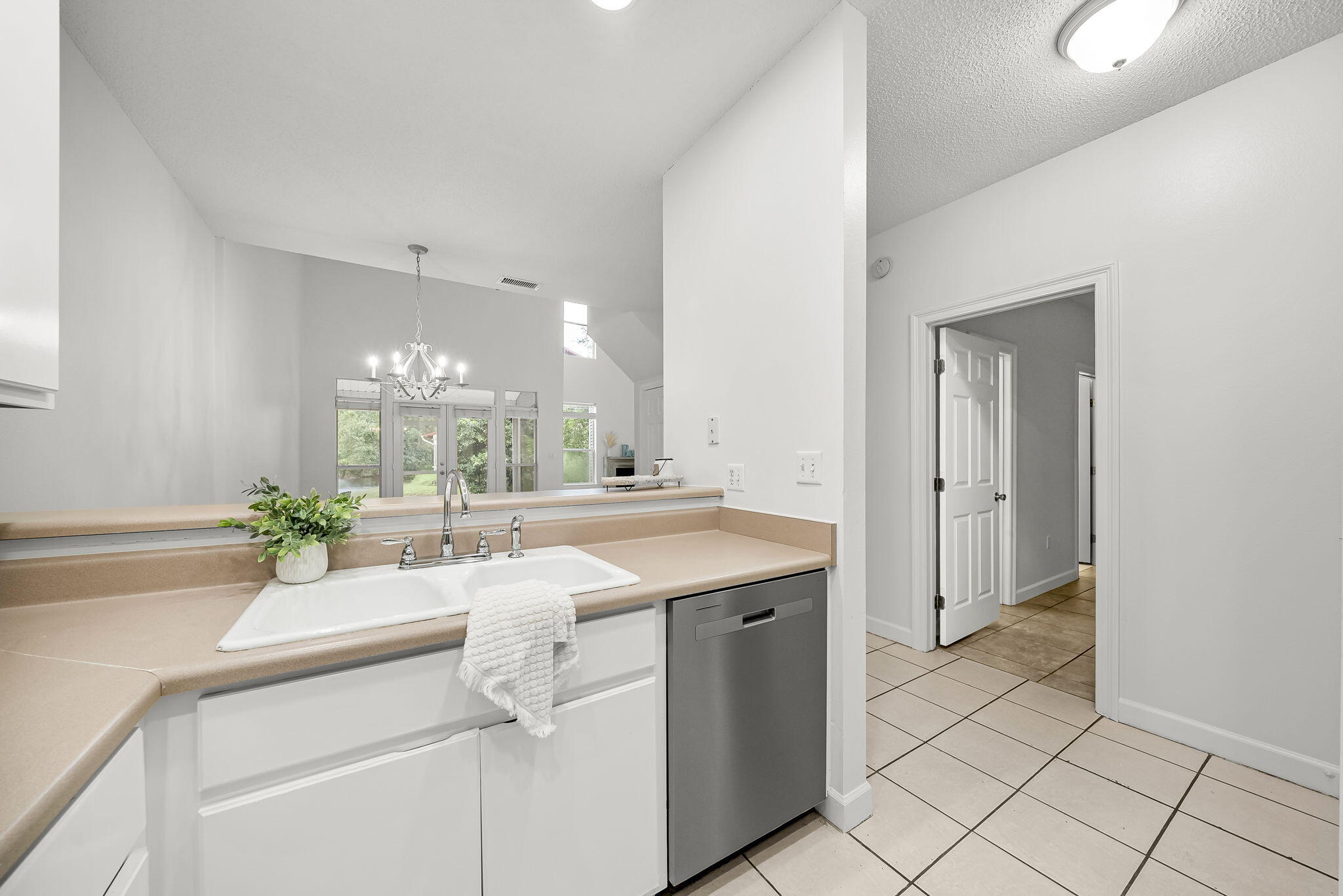 ESCADA - Residential