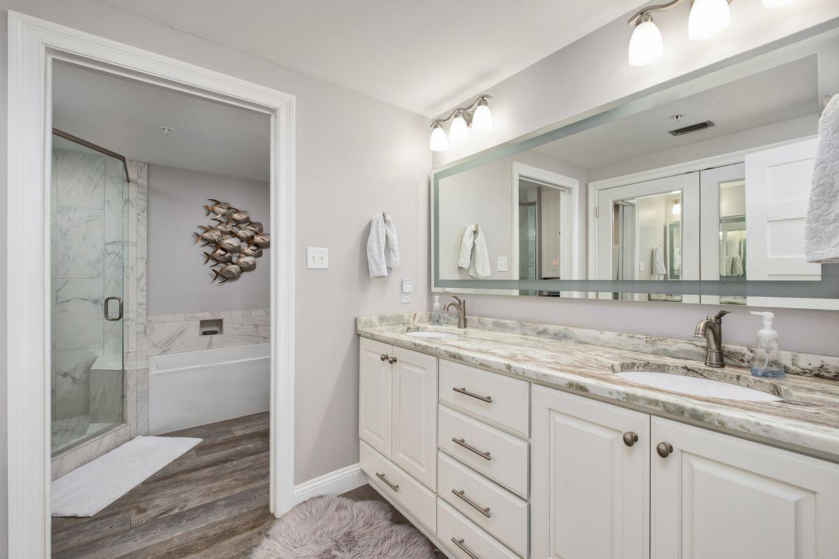 WATERVIEW TOWERS YACHT CLUB - Residential