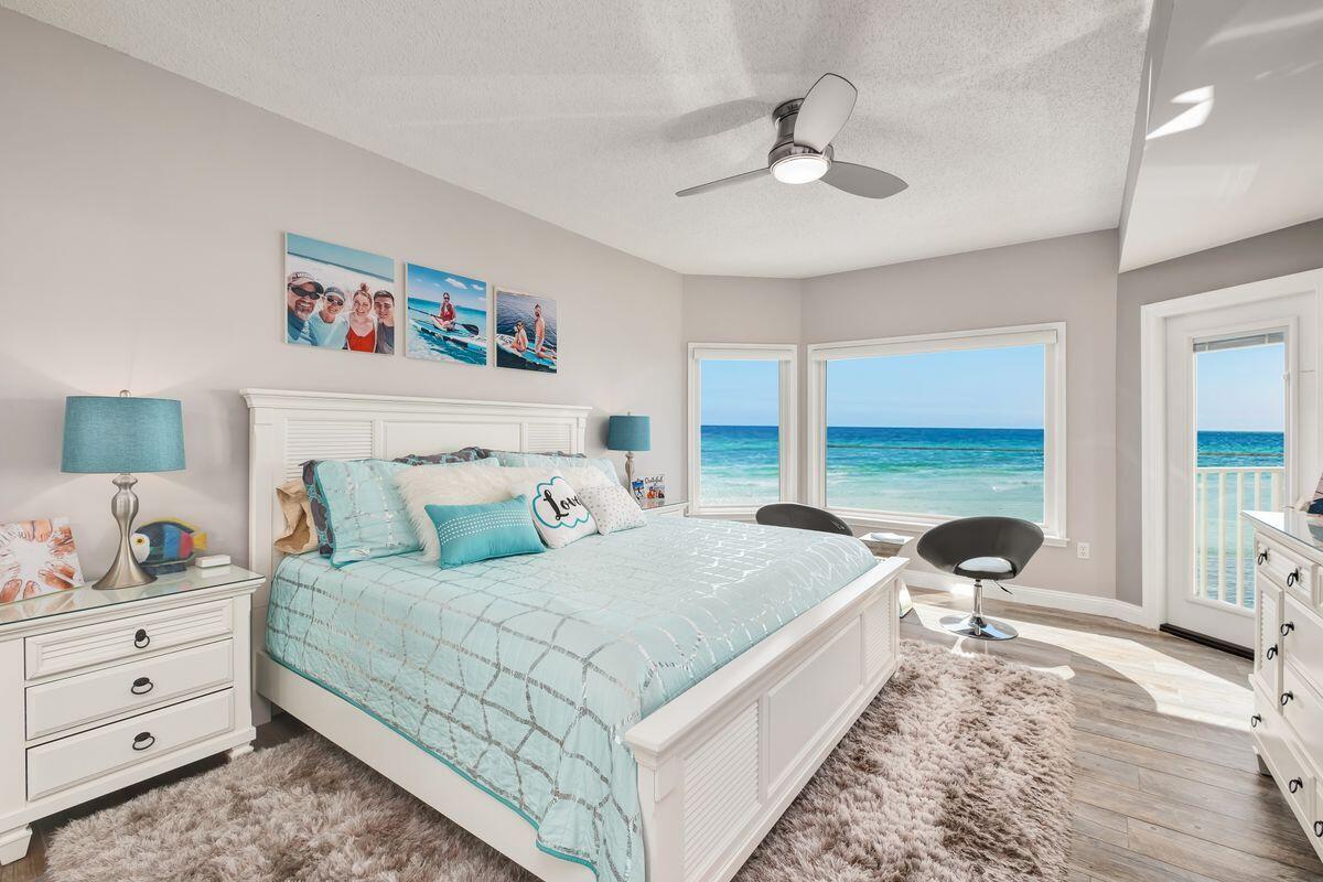 WATERVIEW TOWERS YACHT CLUB - Residential