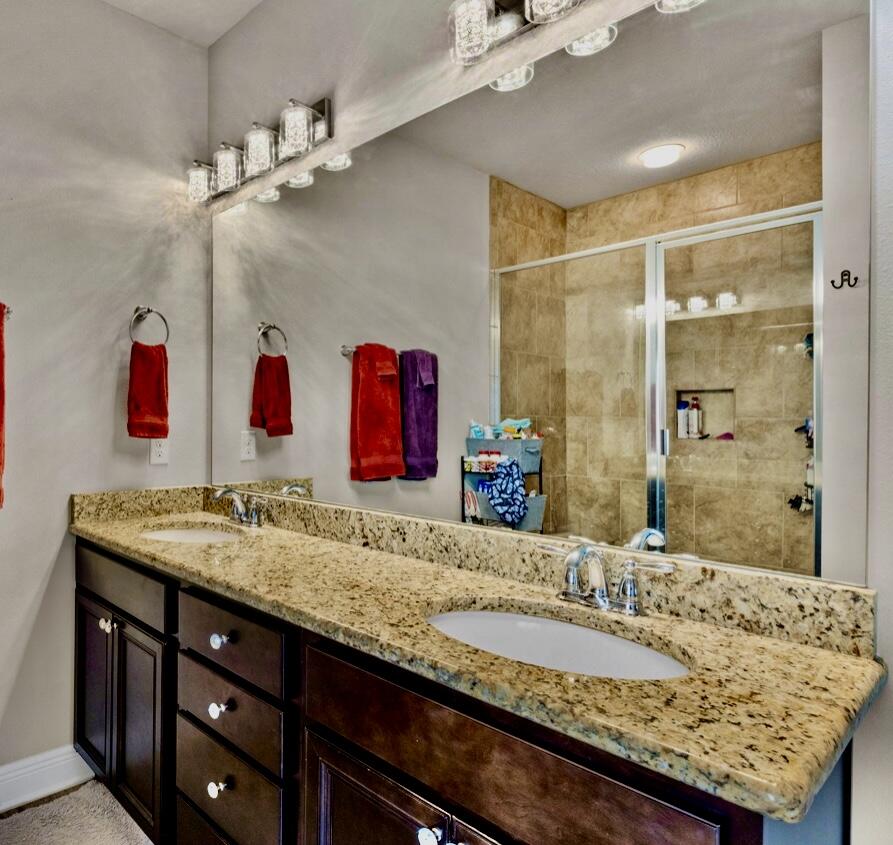 Redstone Commons - Residential