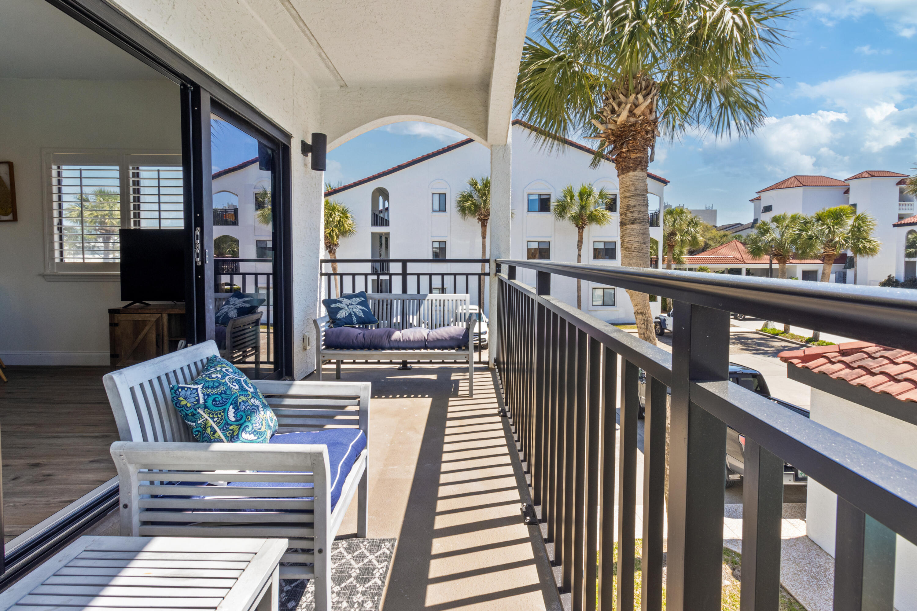 PALMS AT SEAGROVE CONDO UNIT B - Residential