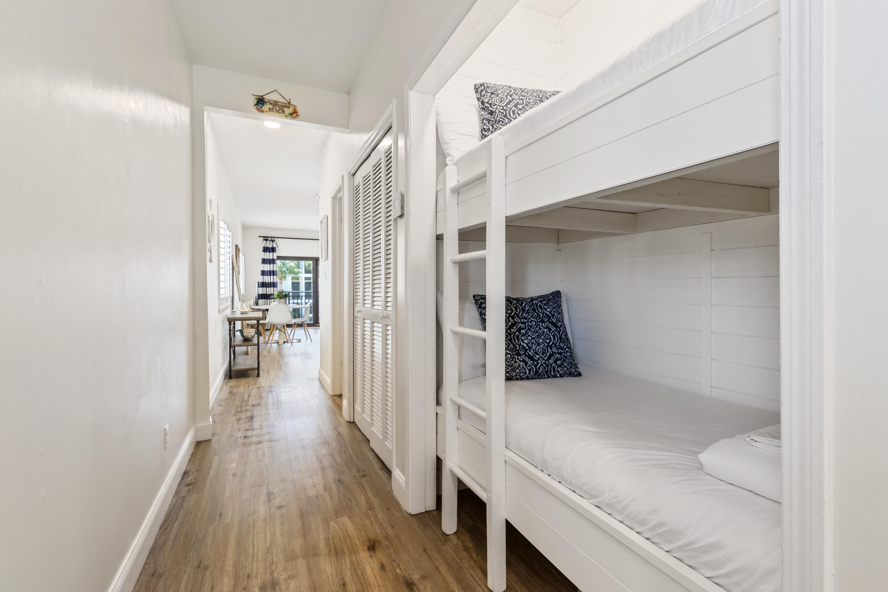 PALMS AT SEAGROVE CONDO UNIT B - Residential