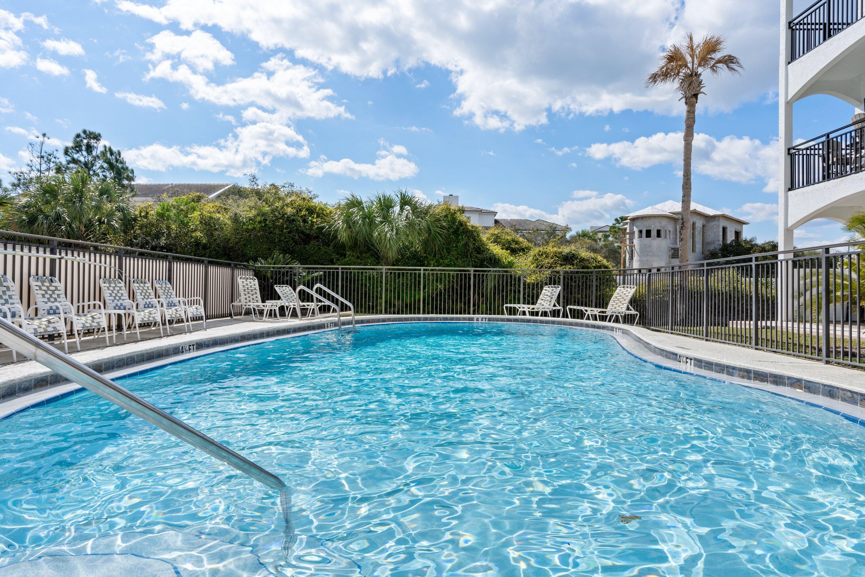 PALMS AT SEAGROVE CONDO UNIT B - Residential