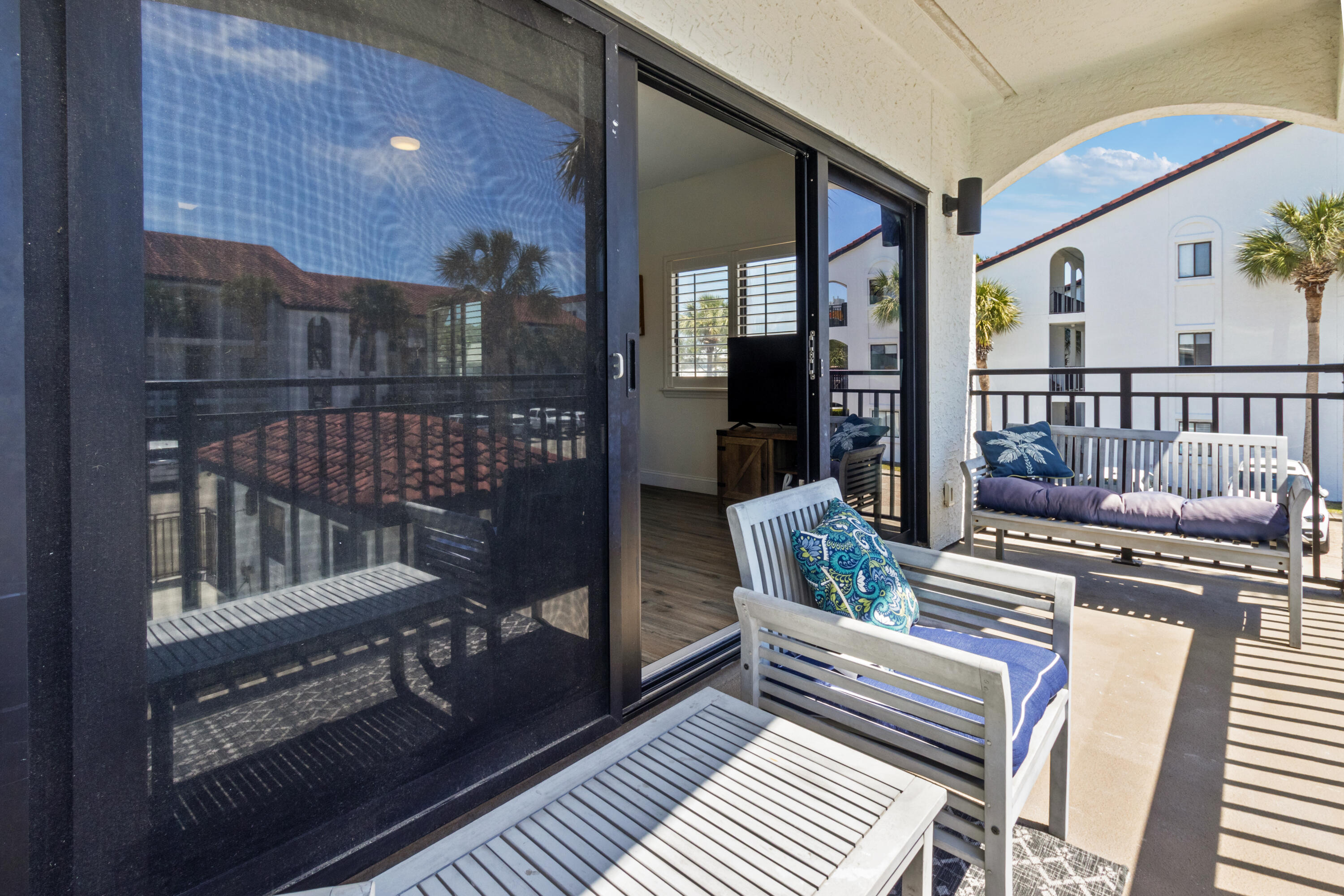 PALMS AT SEAGROVE CONDO UNIT B - Residential