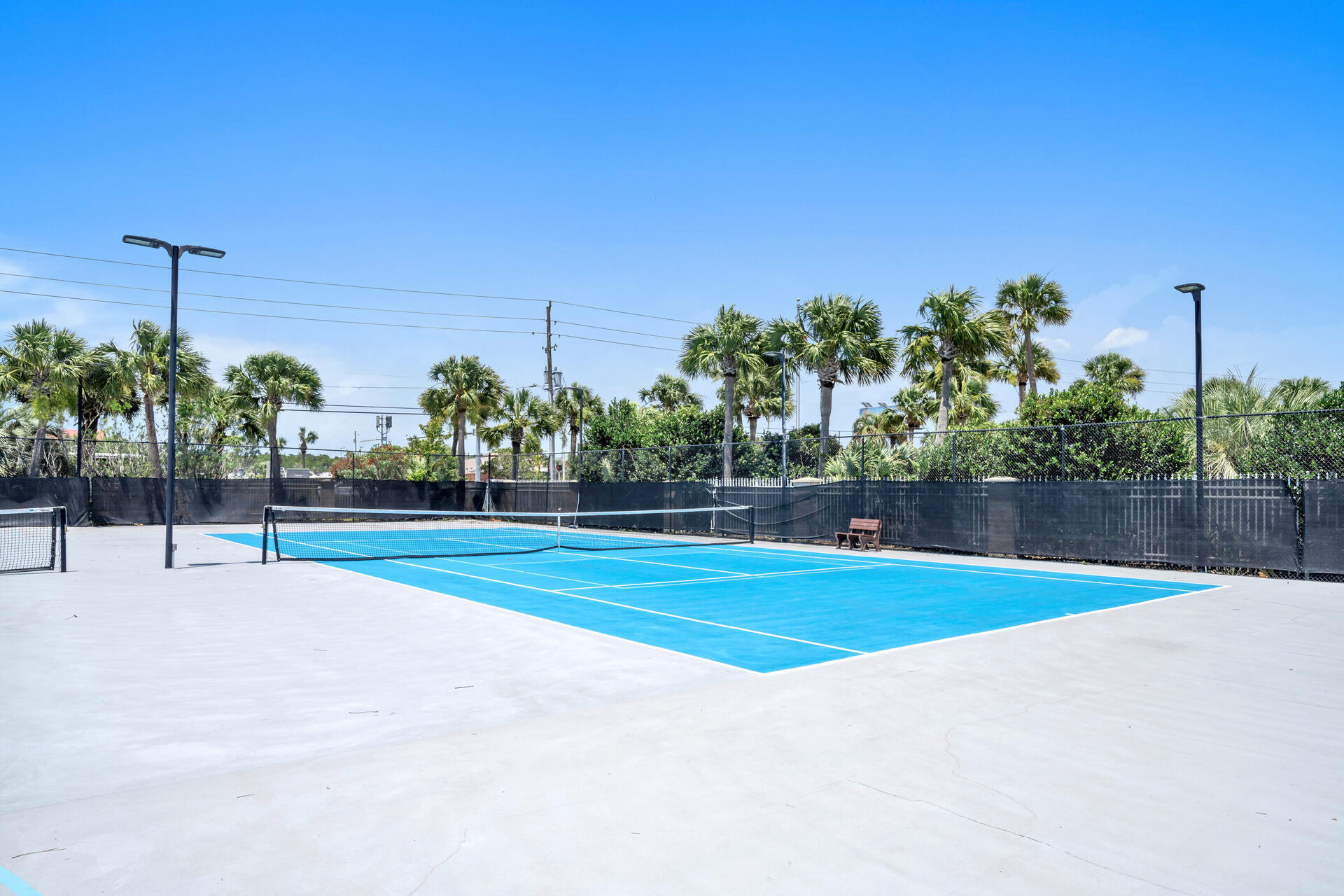 SILVER DUNES CONDO - Residential