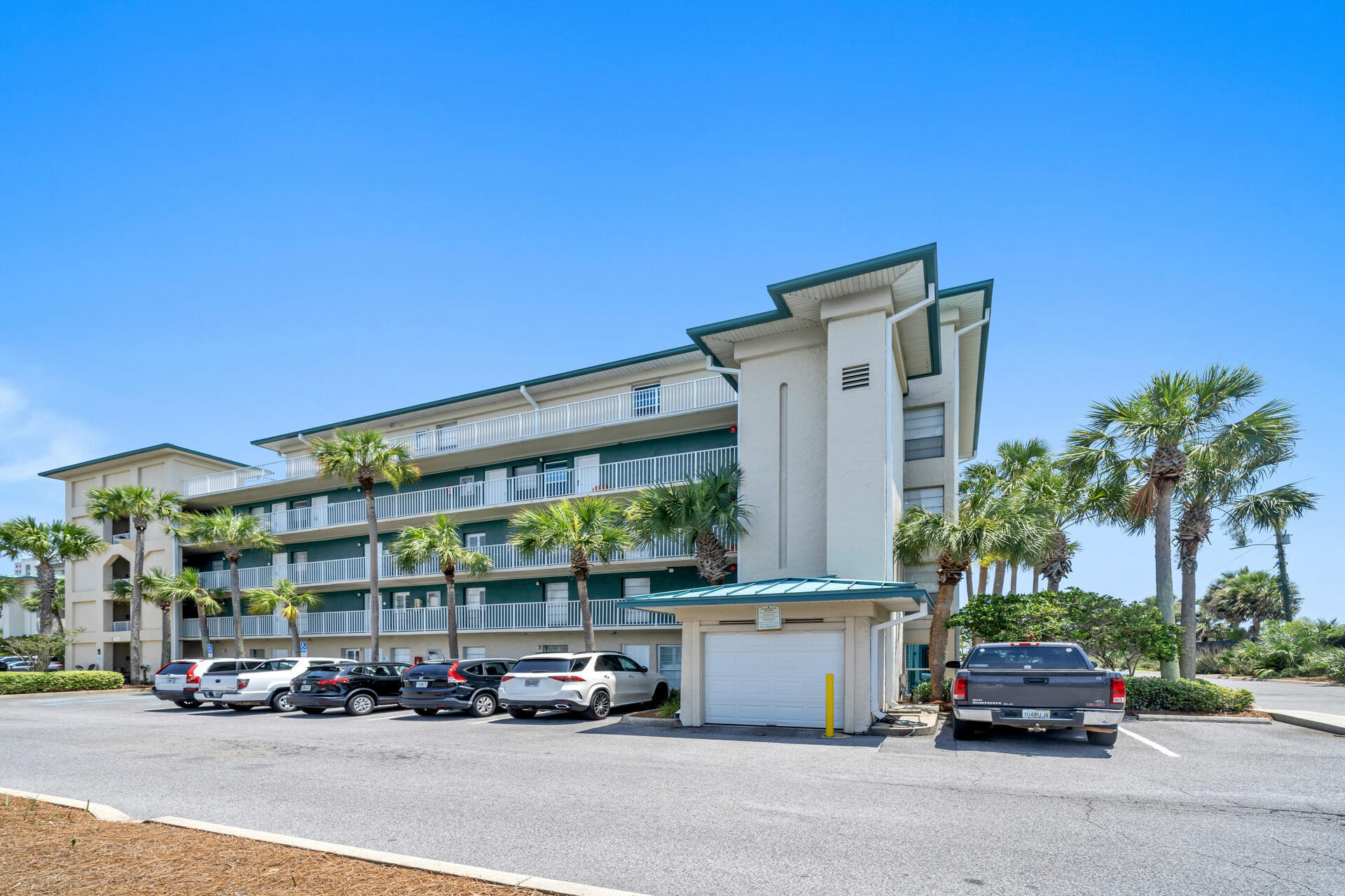 SILVER DUNES CONDO - Residential