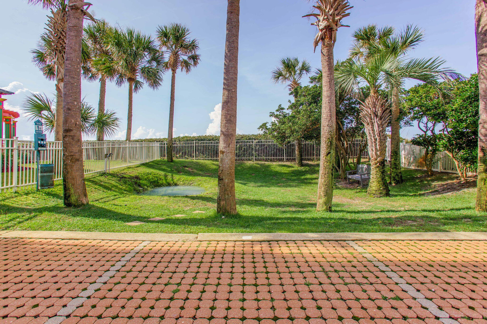 PEARL OF NAVARRE (THE) - Residential