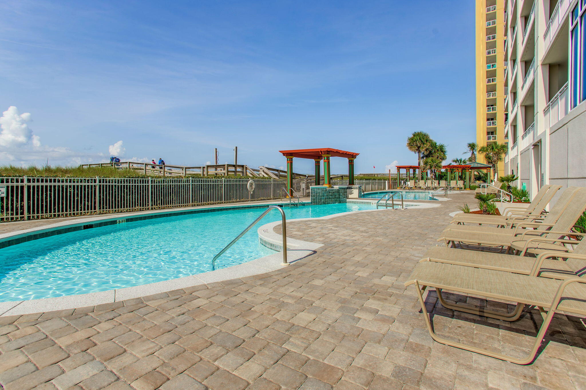 PEARL OF NAVARRE (THE) - Residential