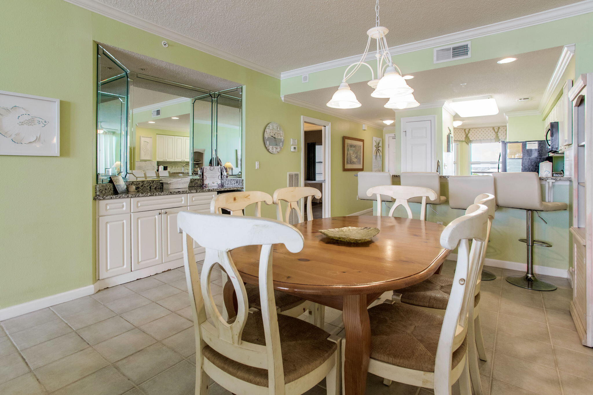 PEARL OF NAVARRE (THE) - Residential