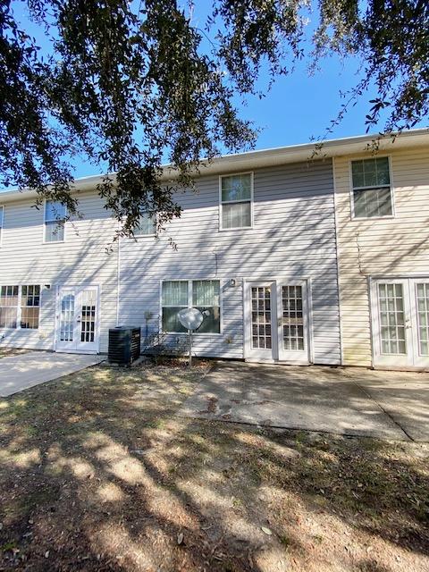ROLLING PINES - Residential Lease