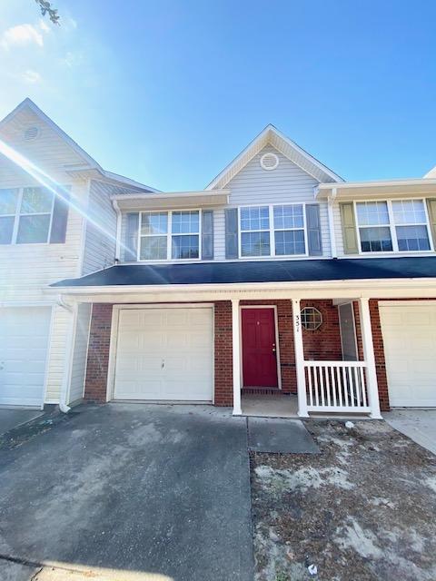 ROLLING PINES - Residential Lease