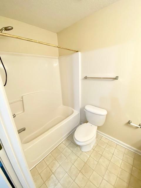 ROLLING PINES - Residential Lease