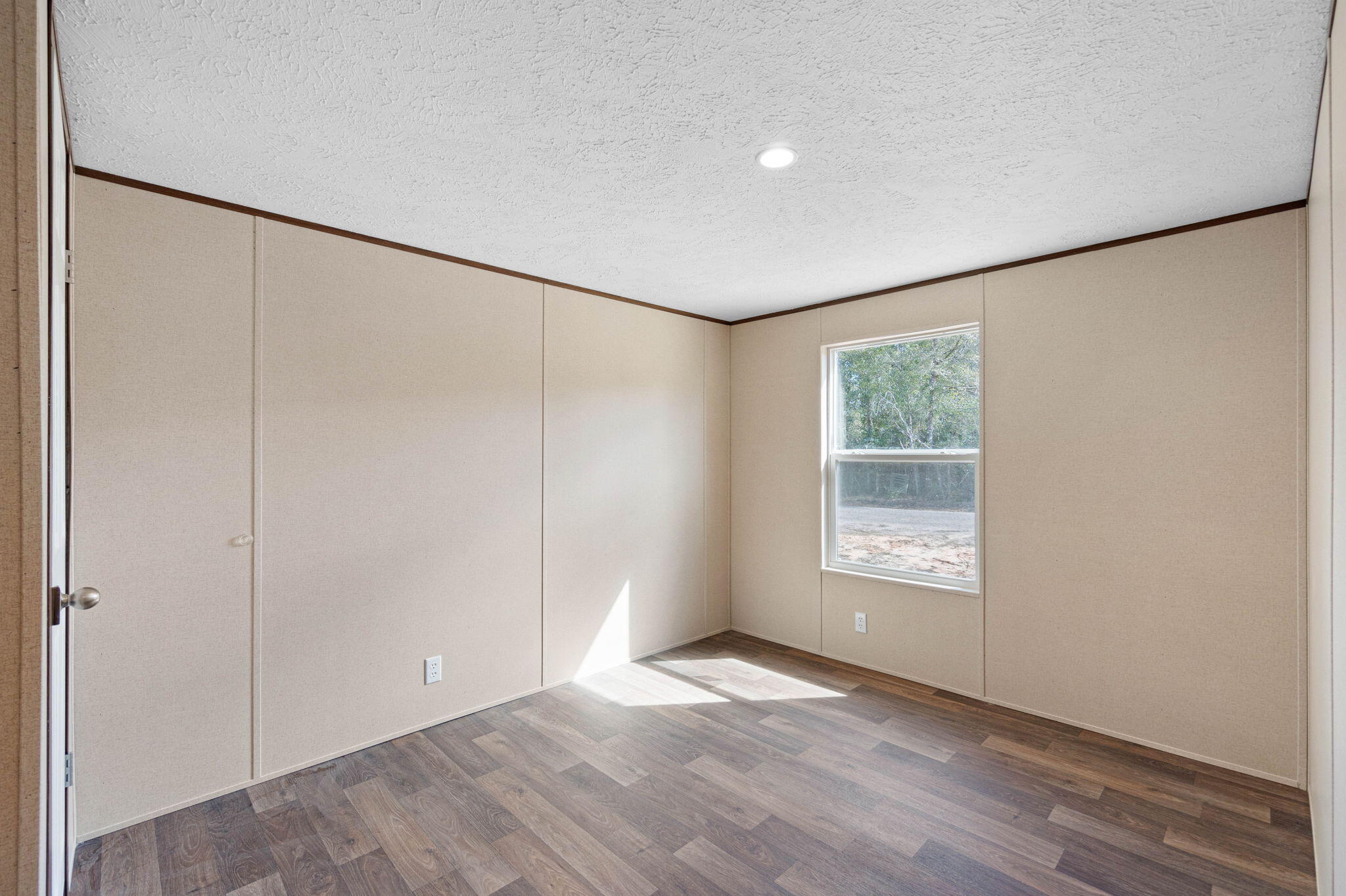 OAKWOOD LAKES ESTATES - Residential