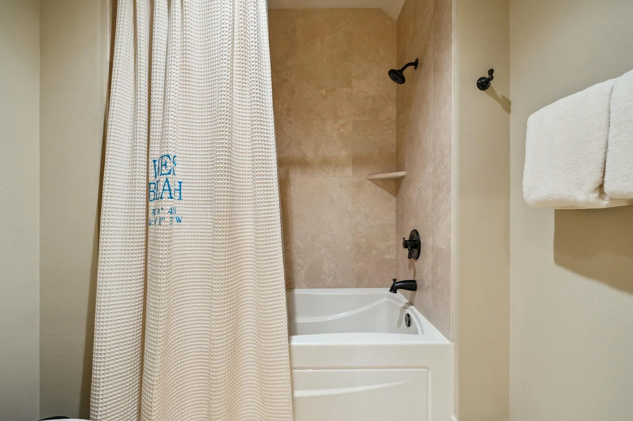 Santa Rosa Beach, Florida 32459, United States, 3 Bedrooms Bedrooms, ,4 BathroomsBathrooms,Residential,Active,111779