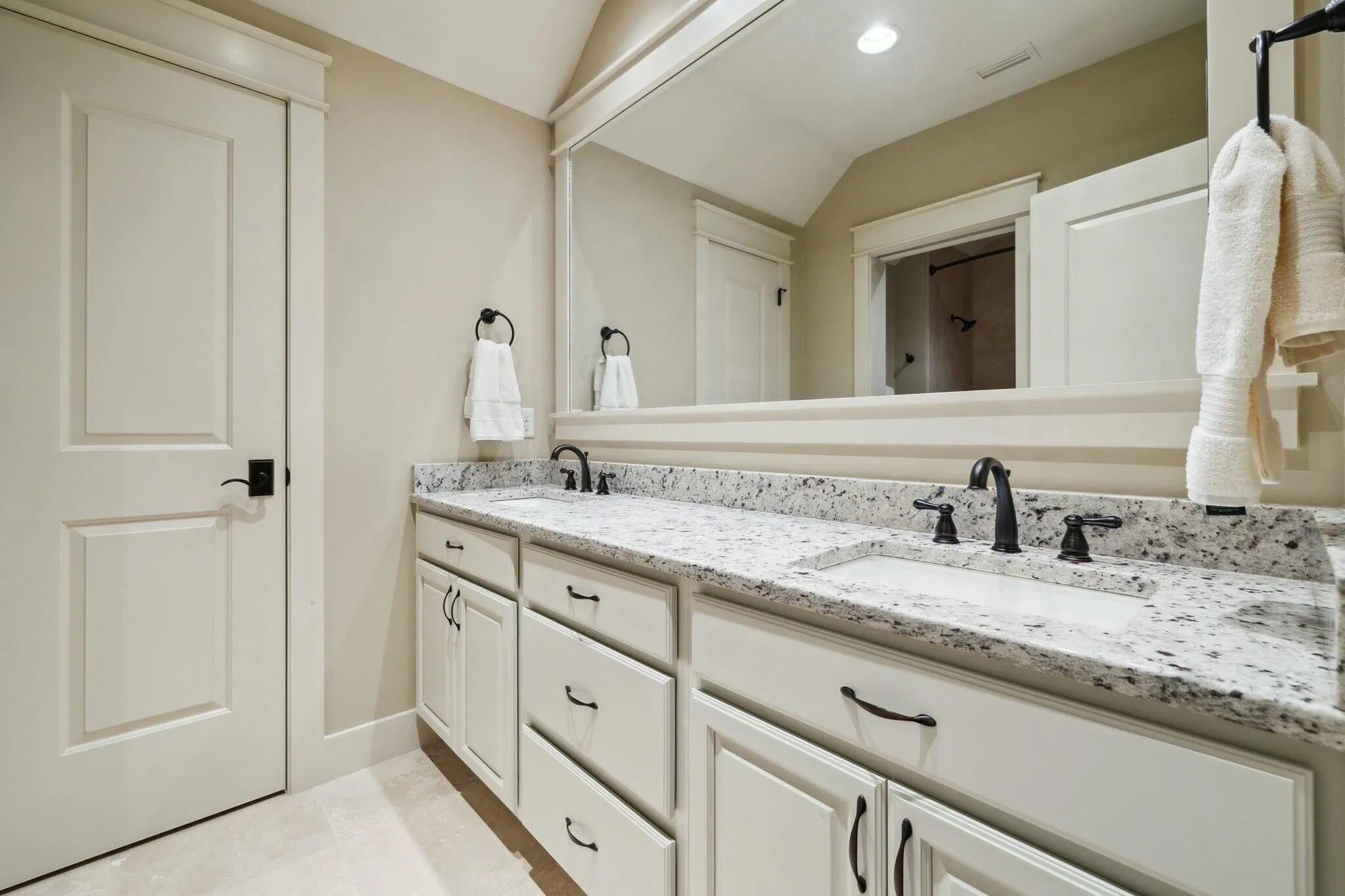 Santa Rosa Beach, Florida 32459, United States, 3 Bedrooms Bedrooms, ,4 BathroomsBathrooms,Residential,Active,111779