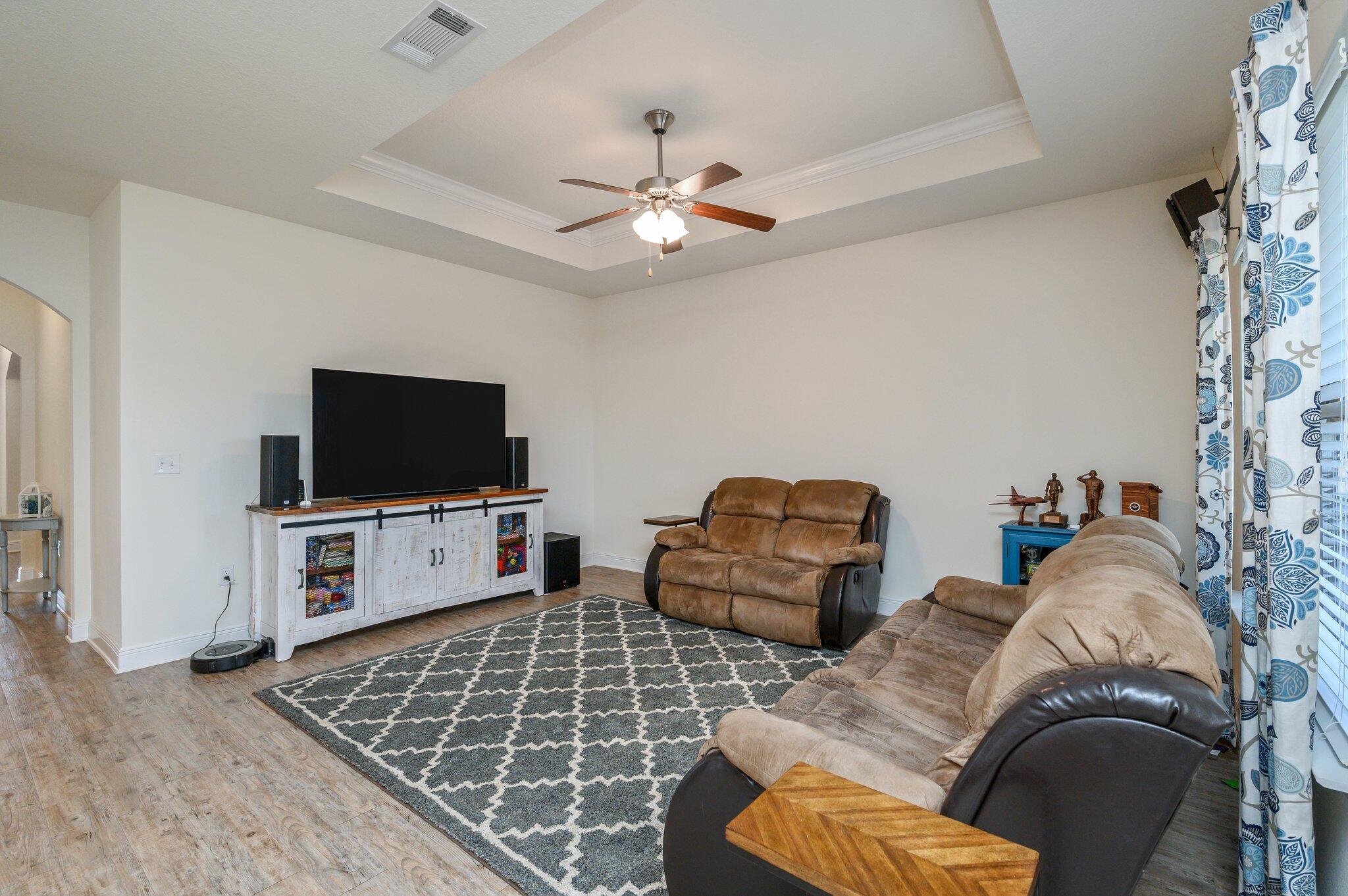 REDSTONE COMMONS - Residential