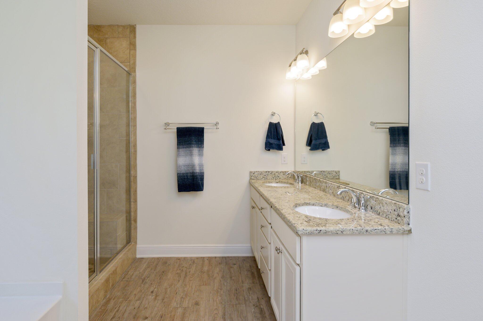 REDSTONE COMMONS - Residential