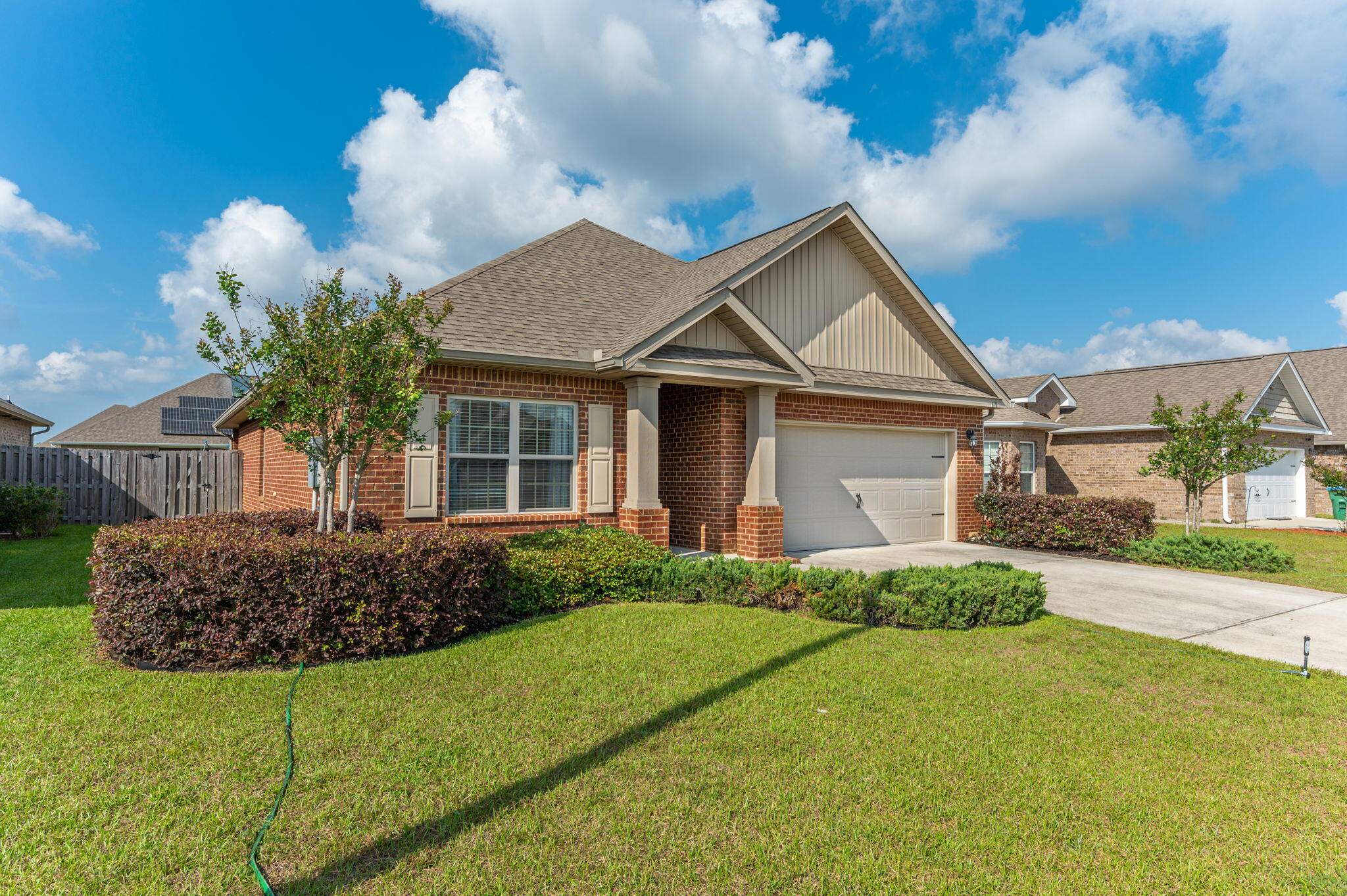 REDSTONE COMMONS - Residential