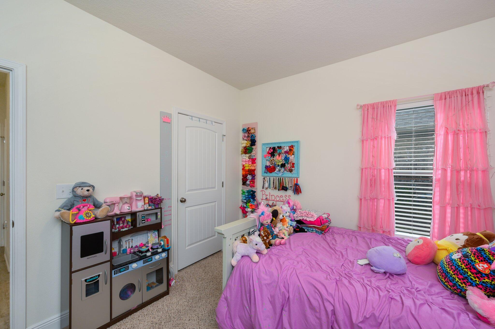 REDSTONE COMMONS - Residential