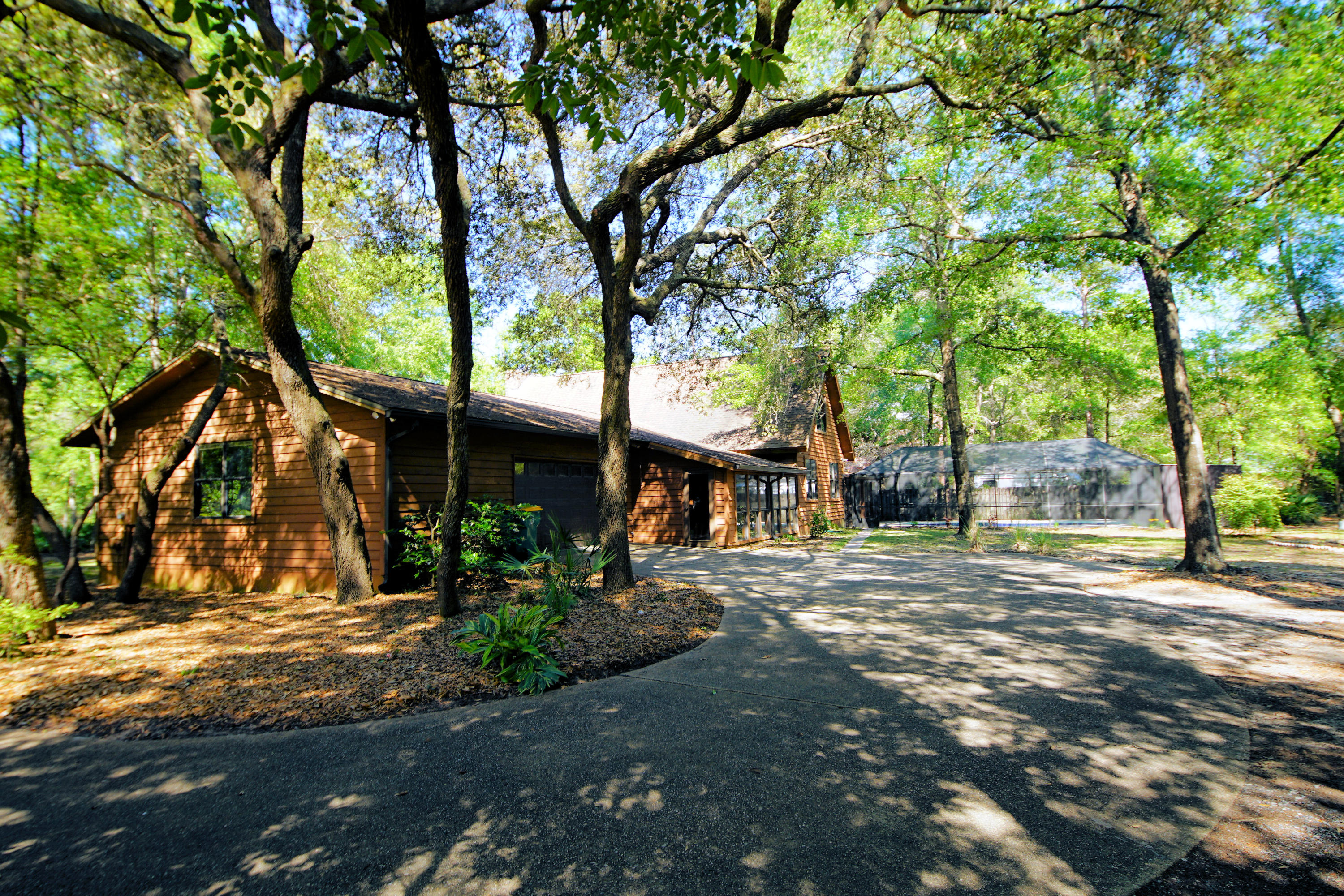 ROCKY BAYOU COUNTRY CLUB ESTATES 3 - Residential