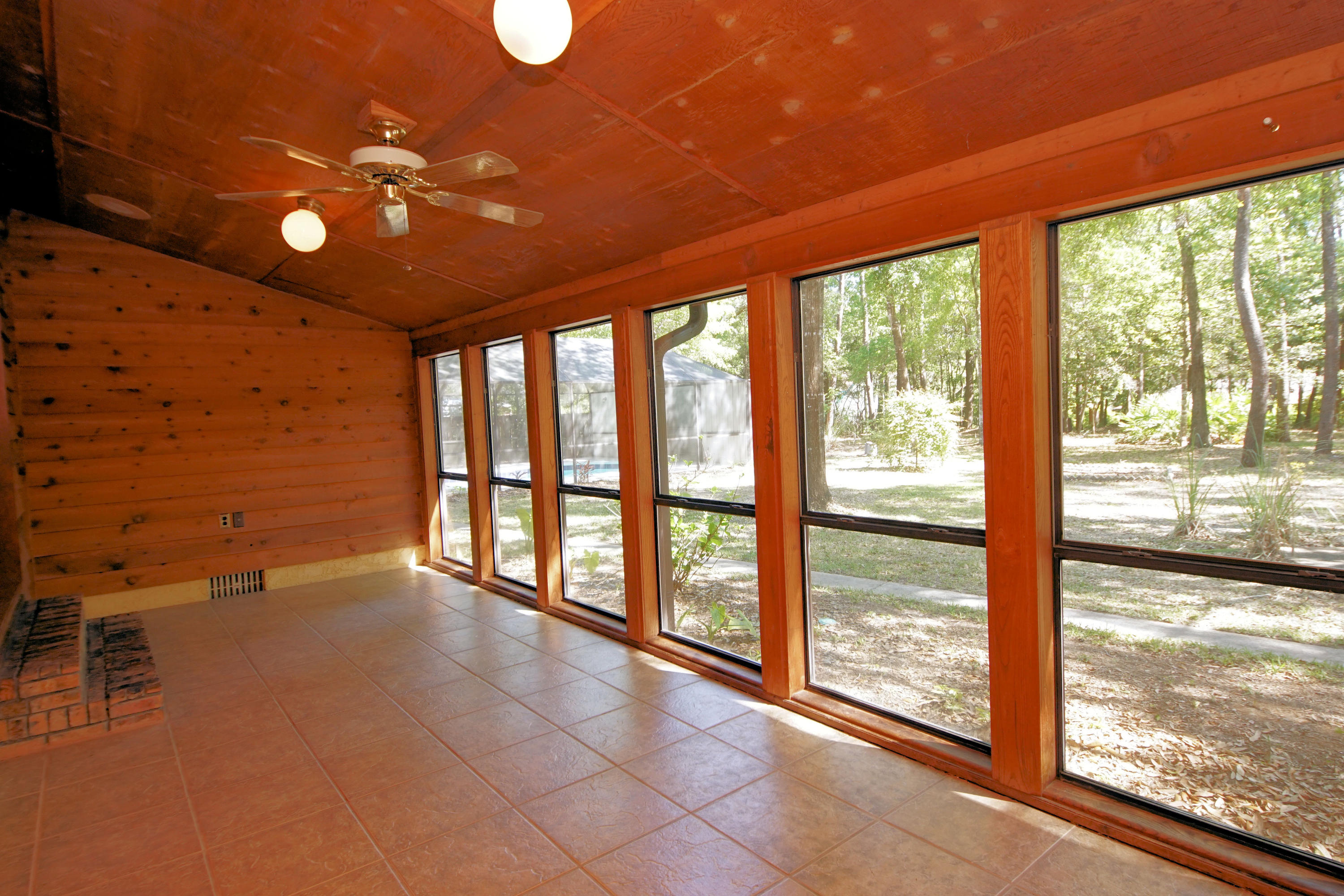 ROCKY BAYOU COUNTRY CLUB ESTATES 3 - Residential