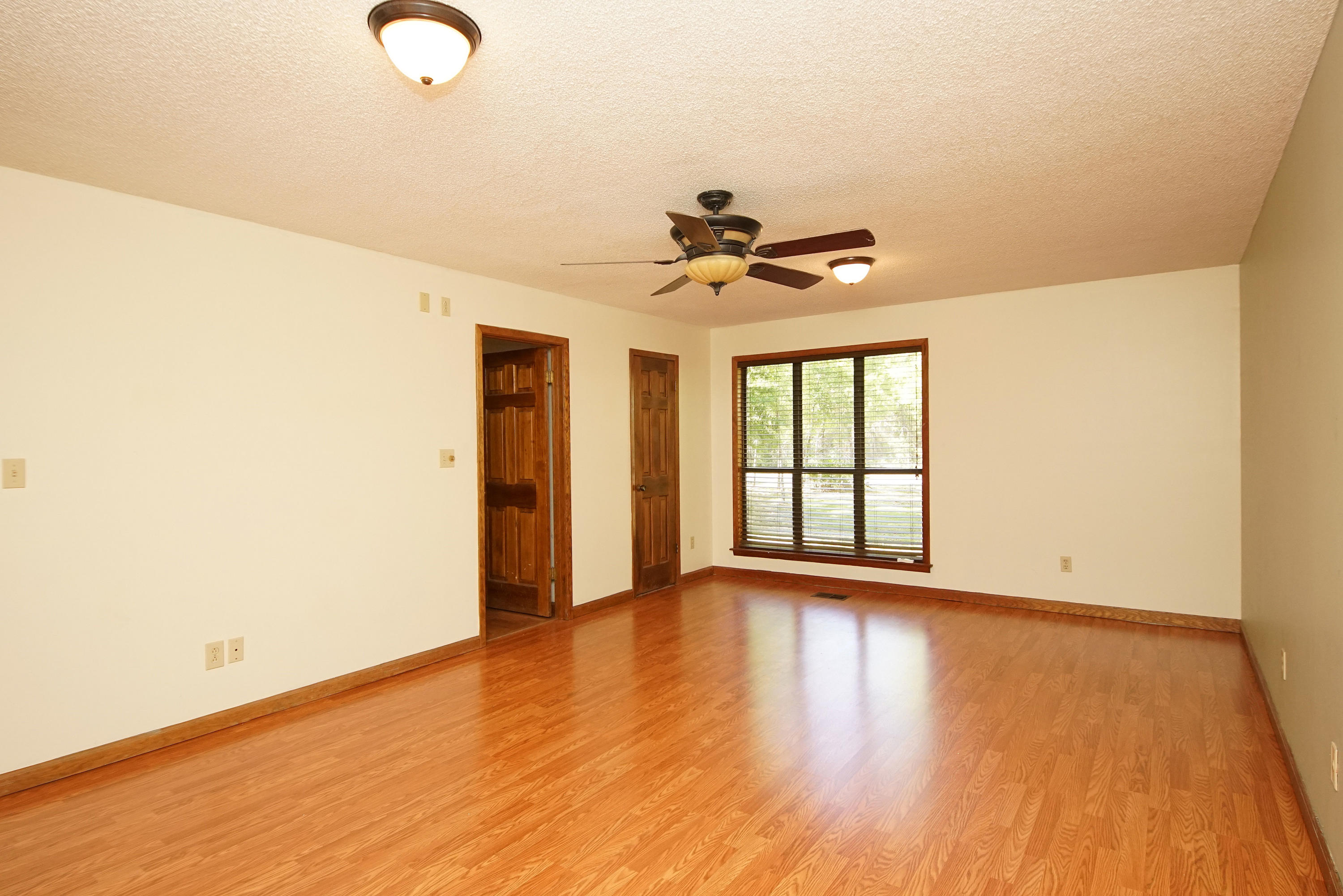 ROCKY BAYOU COUNTRY CLUB ESTATES 3 - Residential