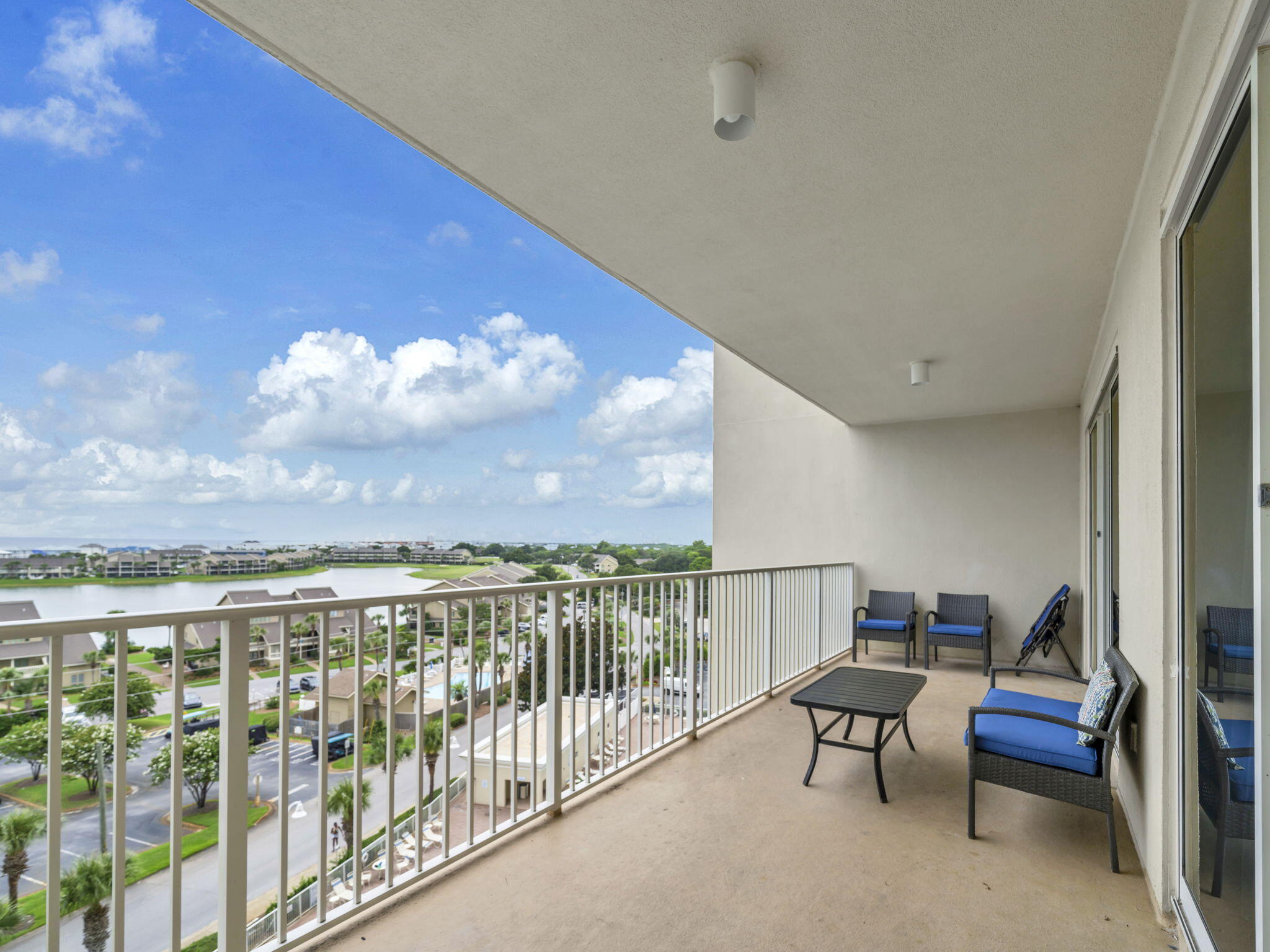 ARIEL DUNES II - Residential