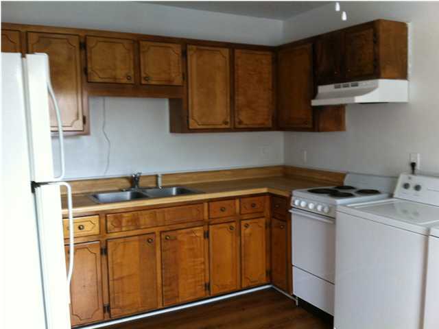 CRESTWOOD MANOR - Residential Lease