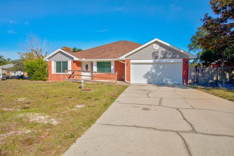 Photo of 2989 Via Conquistadores, Navarre, FL 32566 (MLS # 990310)