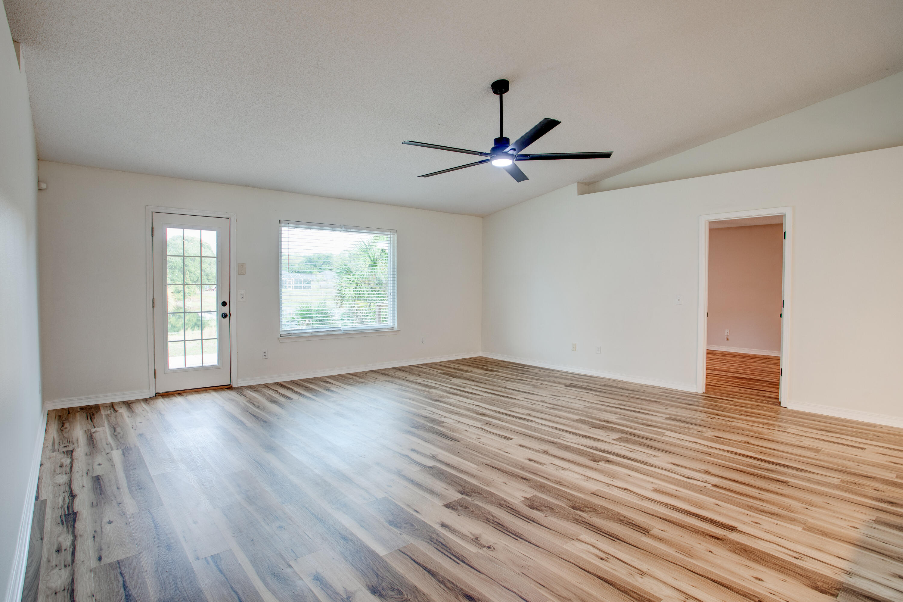 SPANISH TRACE ESTATES - Residential